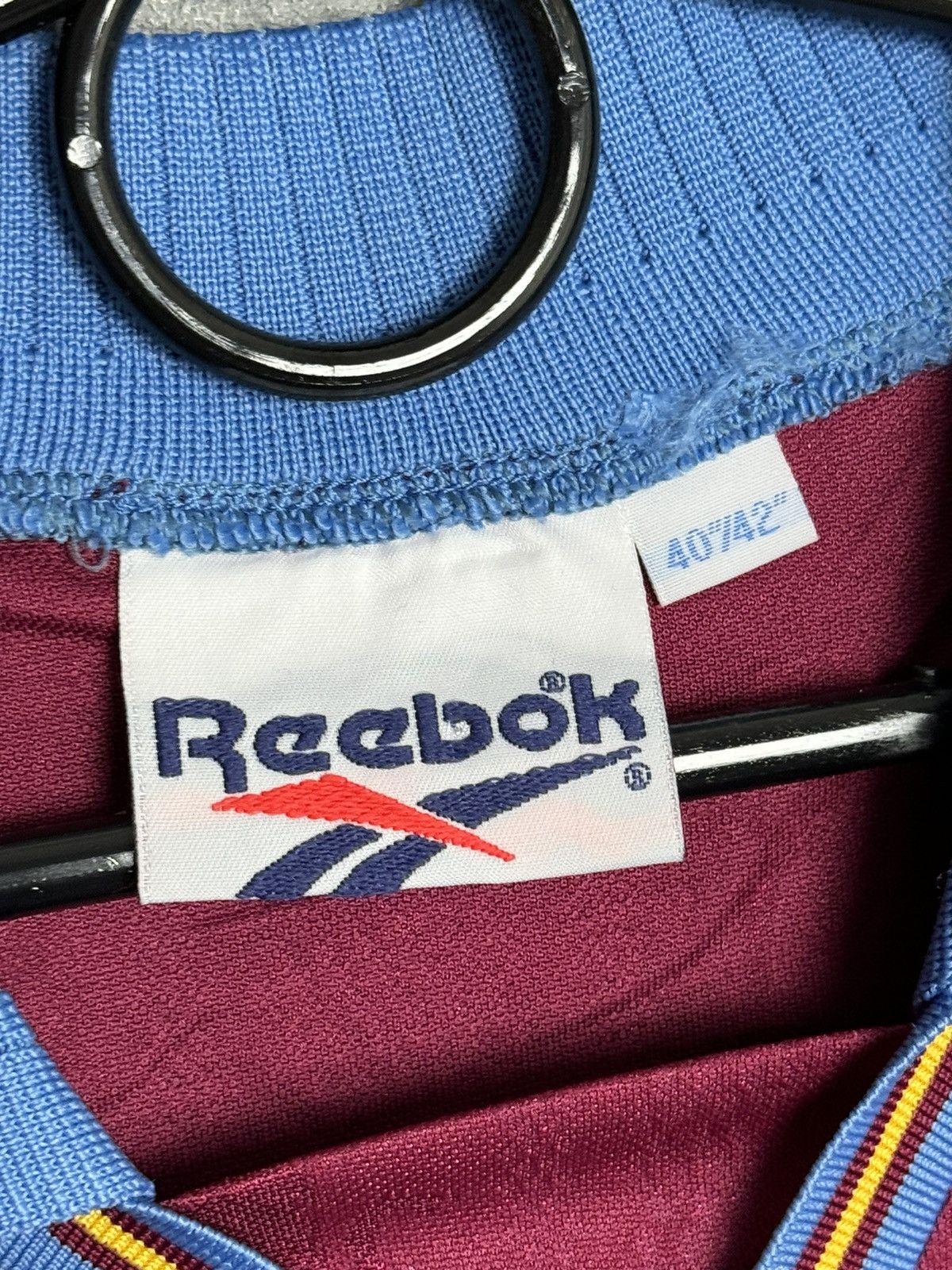 Reebok Aston Villa 95/97 Home Football Jersey Size US L / EU 52-54 / 3 - 8 Thumbnail
