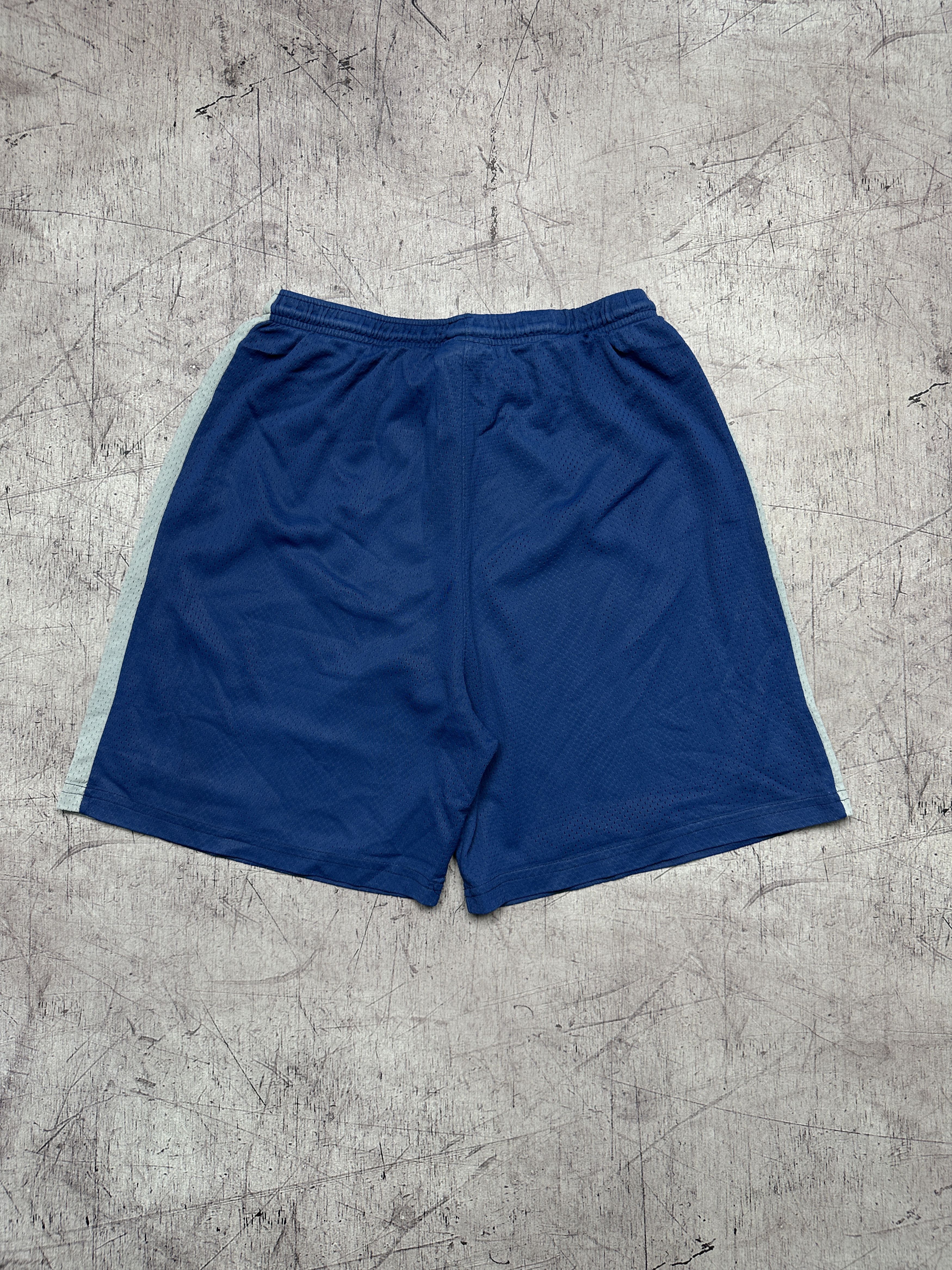 Reebok Reebok Vintage Mens Shorts Size US 34 / EU 50 - 8 Thumbnail
