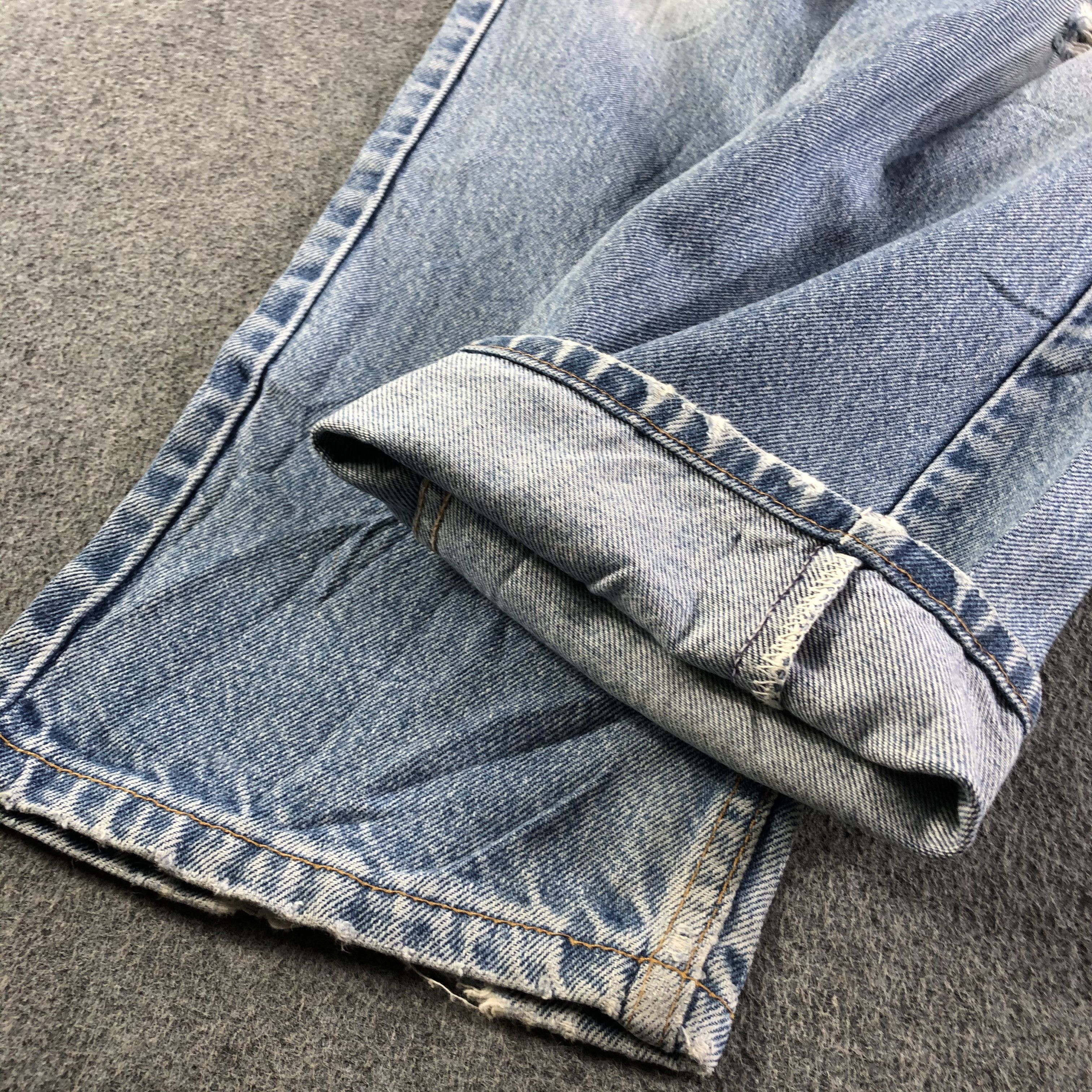 Levi's Vintage Blue Wash Levis 505 Jeans-J3578 Size US 35 - 7 Thumbnail