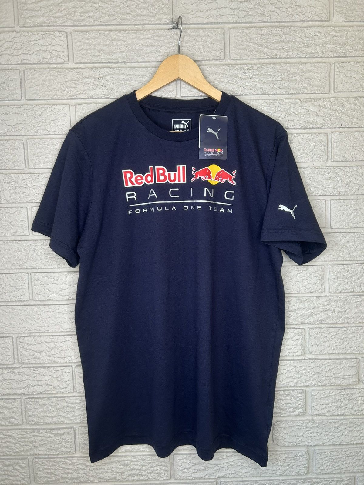 Puma Puma Red Bull Racing Formula One Tee Size US L / EU 52-54 / 3 - 1 Thumbnail
