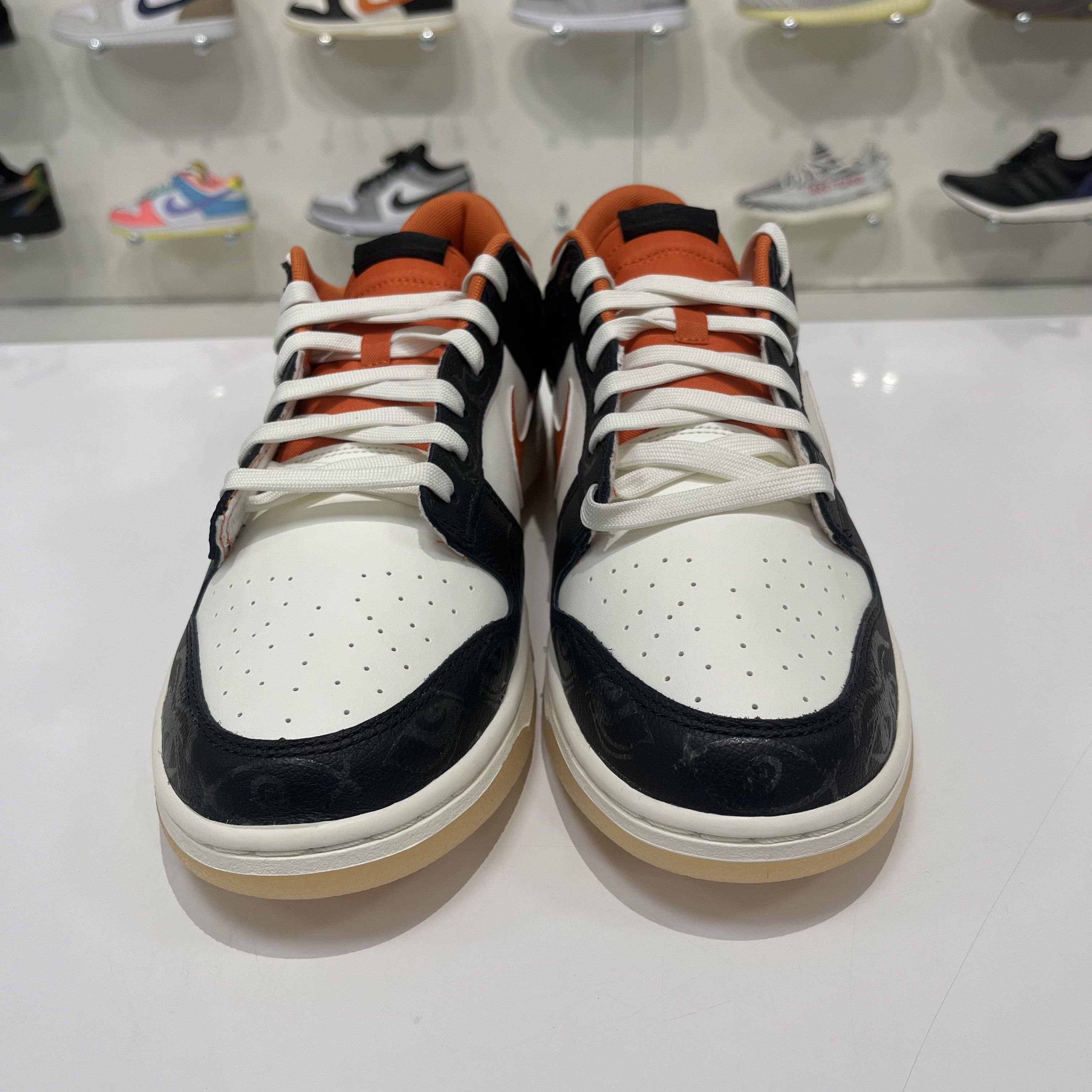 Nike Nike Dunk Low PRM Halloween 2021 Size US 12 / EU 45 - 5 Thumbnail