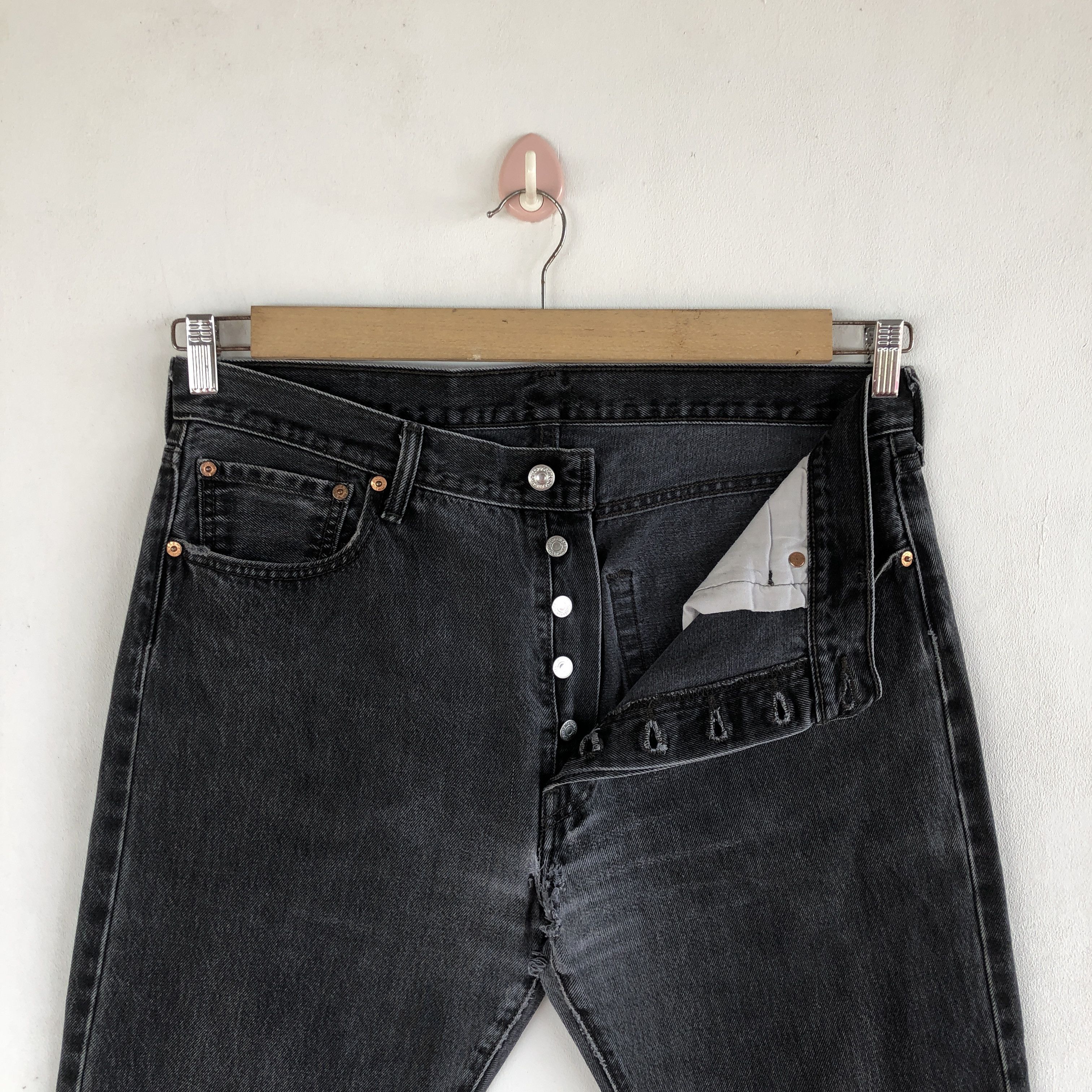 Levi's Vintage Levis 501 Jeans Super Black Levi's Stonewash Denim Size US 34 / EU 50 - 6 Thumbnail
