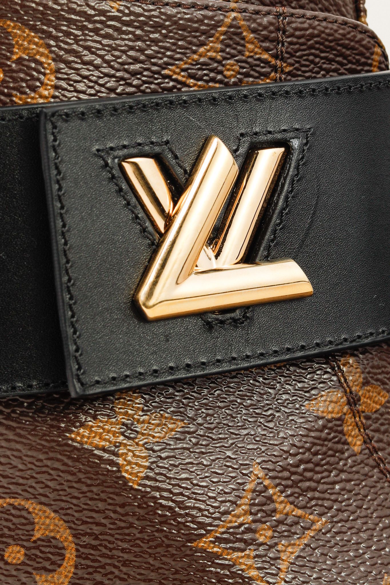 Louis Vuitton Louis Vuitton Wonderland Brown Monogram Leather Ranger Boots Size US 9.5 / IT 39.5 - 11 Thumbnail
