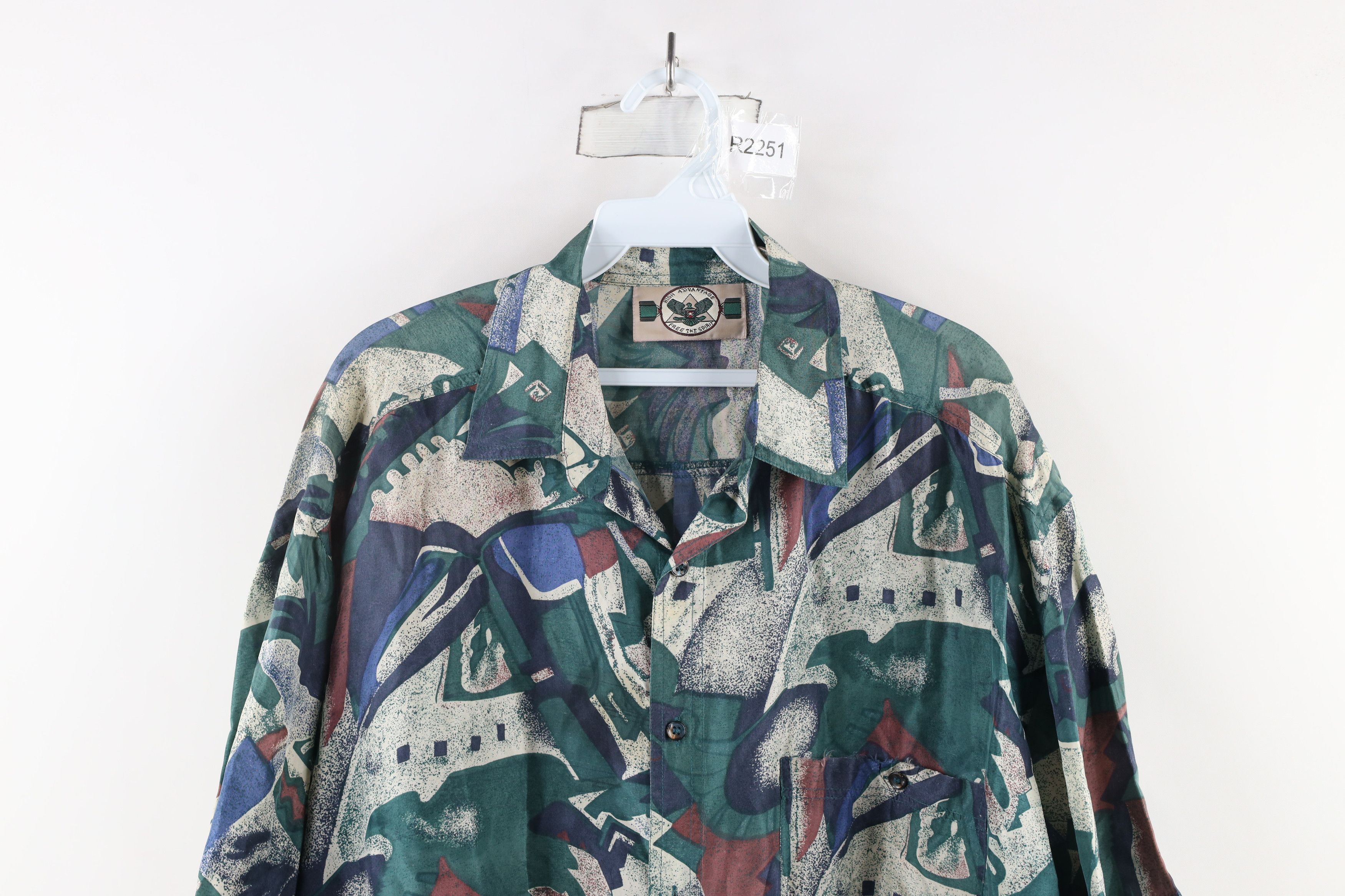 Vintage Vintage 90s Streetwear Baggy Fit Short Sleeve Button Shirt Size US L / EU 52-54 / 3 - 2 Thumbnail
