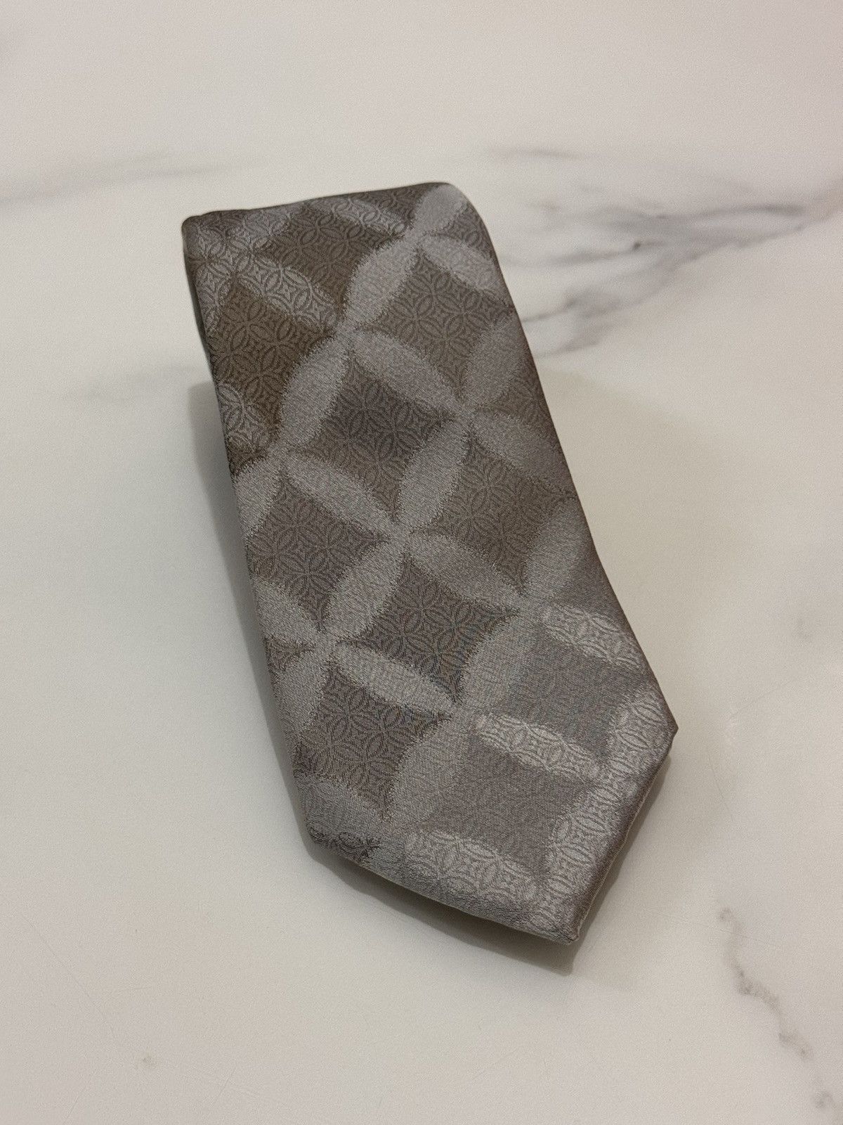 Louis Vuitton Louis Vuitton Neck Tie Spell Out Size ONE SIZE - 3 Thumbnail