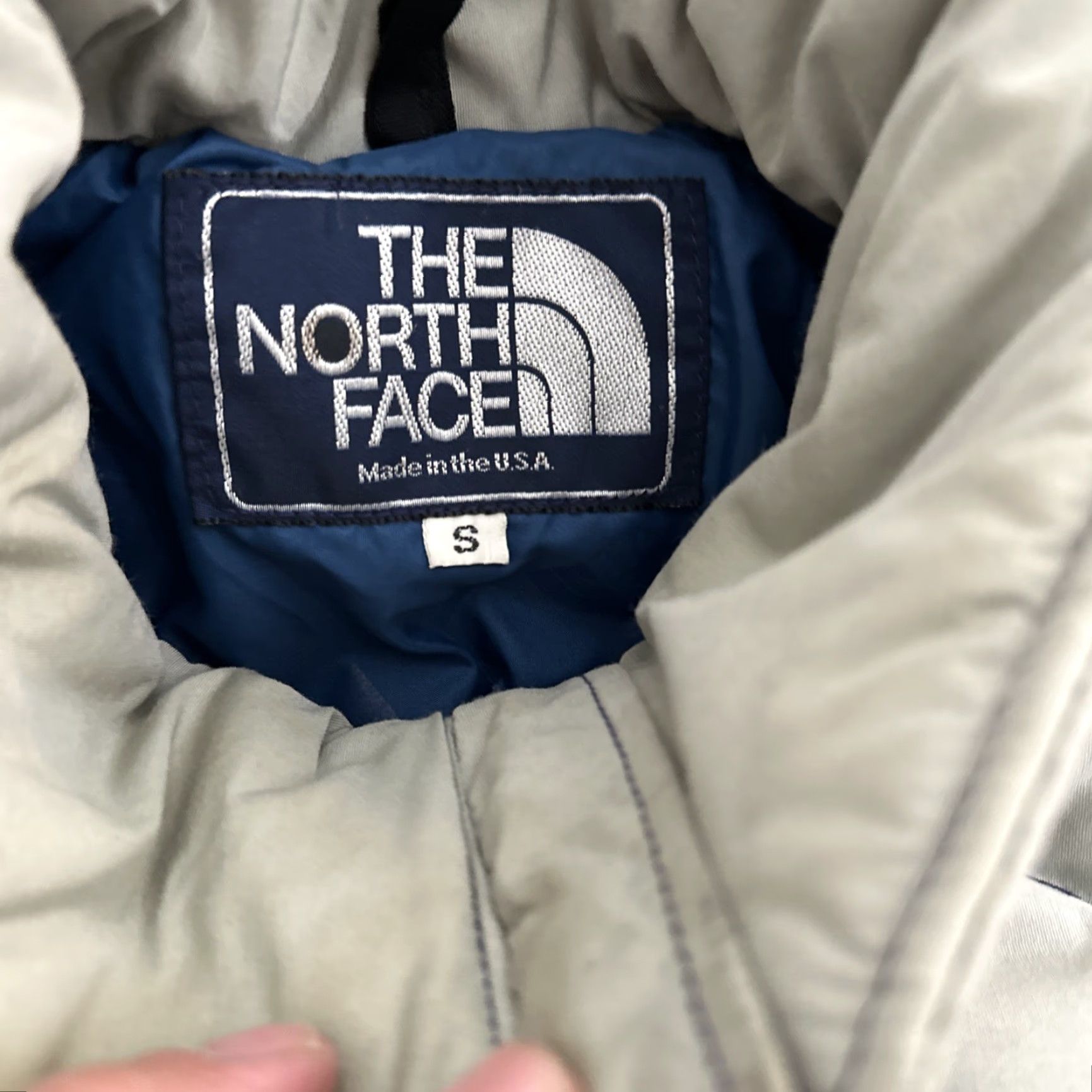 The North Face VINTAGE The North Face Down GORE-TEX Jacket Mens S Gray 80s Puffer Water-Resistant Goose Down Jacket Size US S / EU 44-46 / 1 - 4 Thumbnail