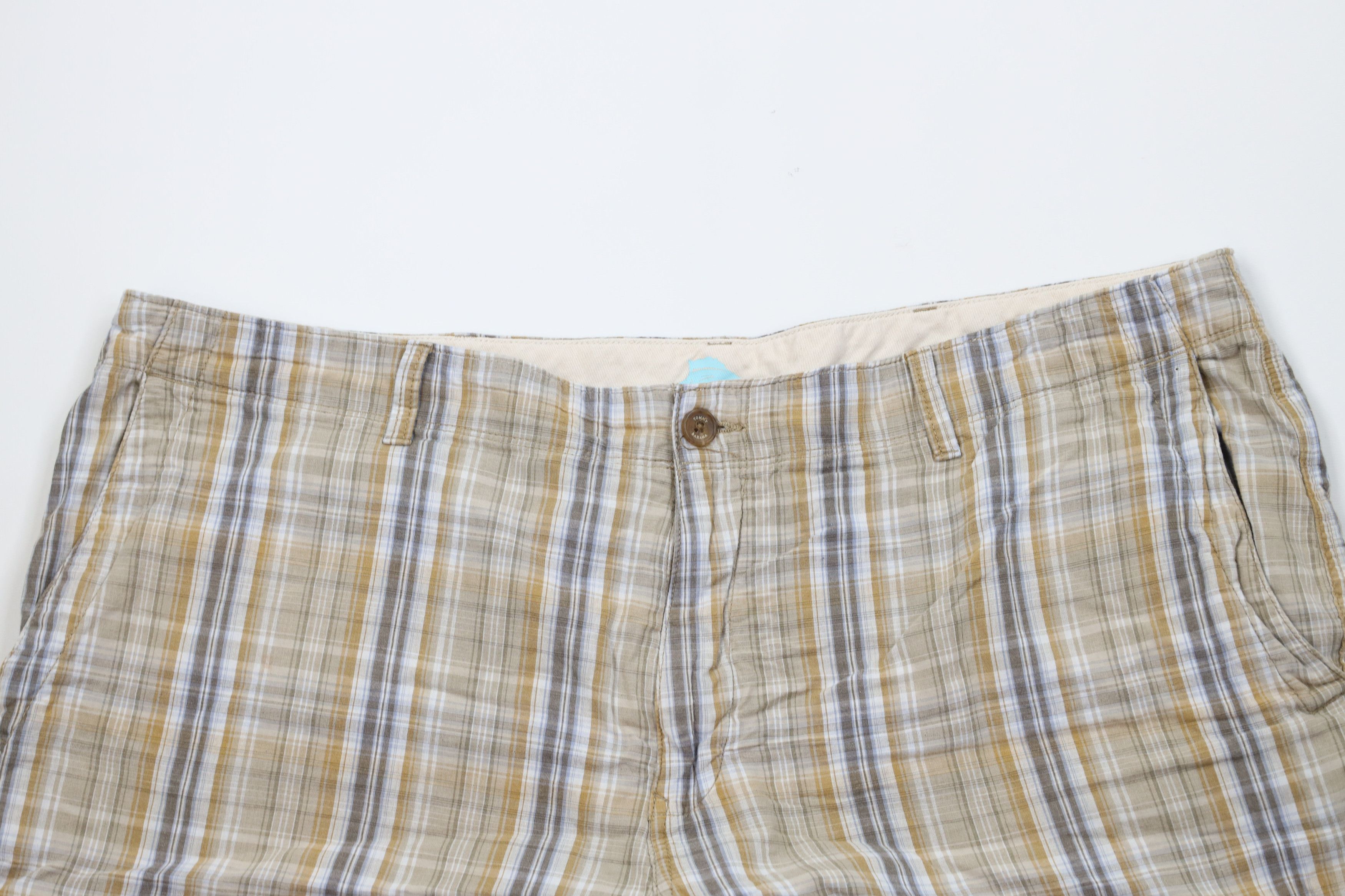 Tommy Bahama Vintage Tommy Bahama Earth Tone Plaid Cargo Shorts Cotton Size US 44 / EU 60 - 2 Thumbnail