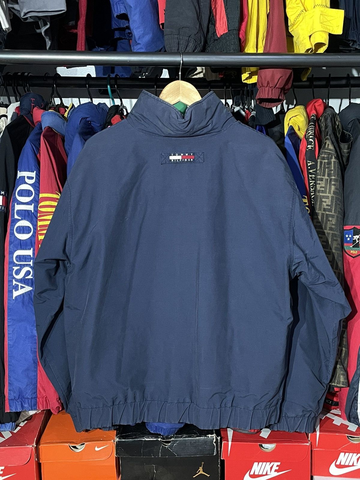 Japanese Brand × Tommy Hilfiger × Vintage Jacket Tommy Hilfiger Big Flag 90’s Vintage Reversible Size US M / EU 48-50 / 2 - 20 Thumbnail