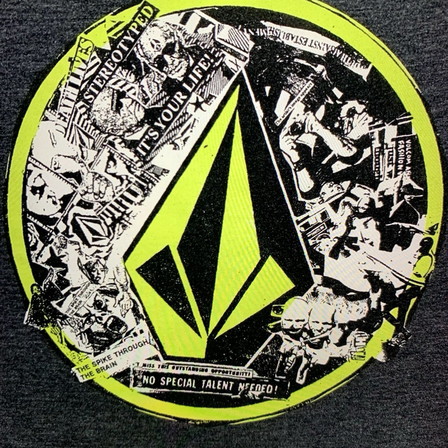 Volcom VINTAGE Volcom T Shirt Skater Graphic Print Cotton Blend Short Sleeve L Mens 90s Y2K Goth Size US L / EU 52-54 / 3 - 4 Thumbnail