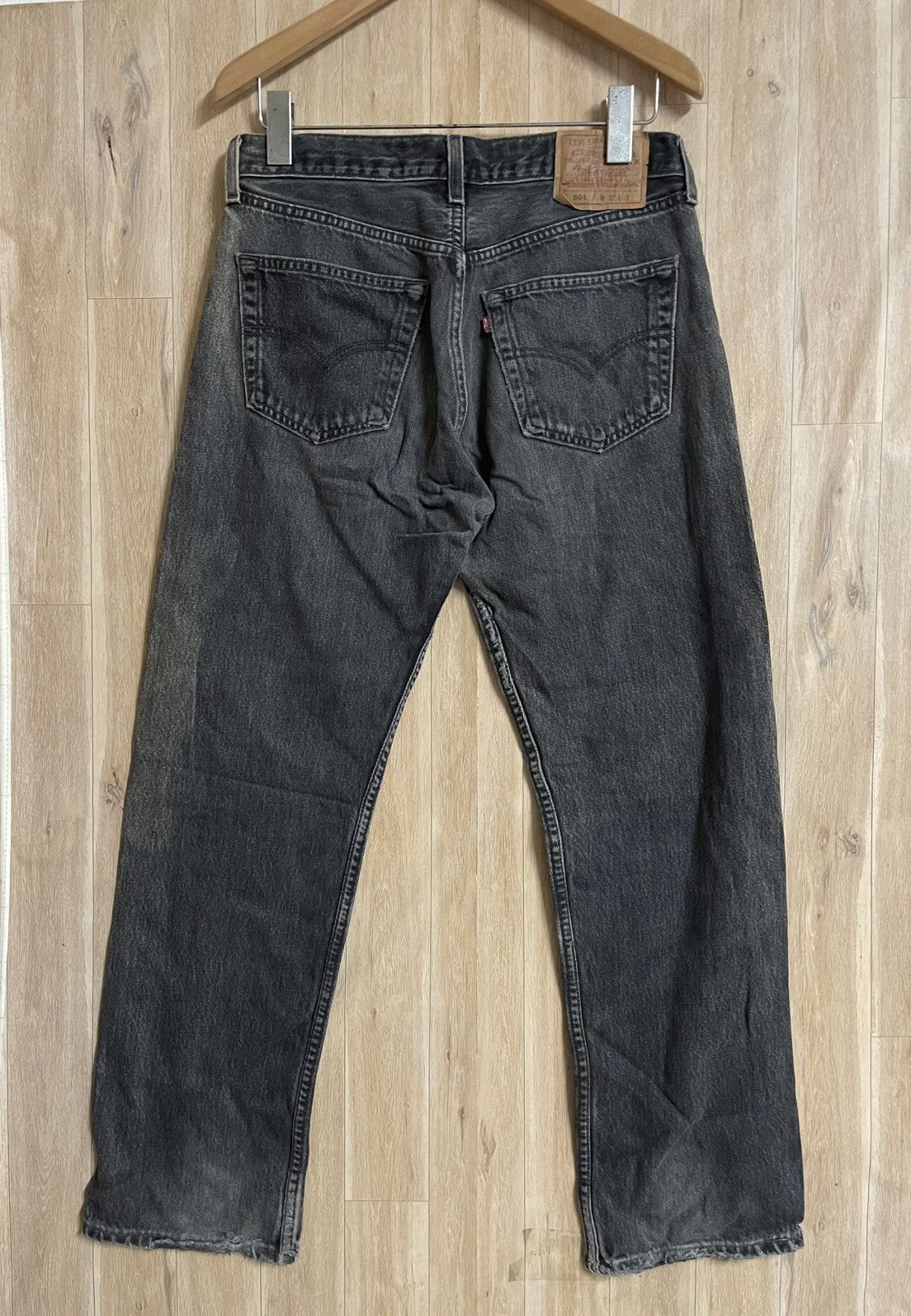 Levi's Vintage Levi’s 501 Jeans Super Black W31 L39 Made in USA Size US 31 - 9 Thumbnail
