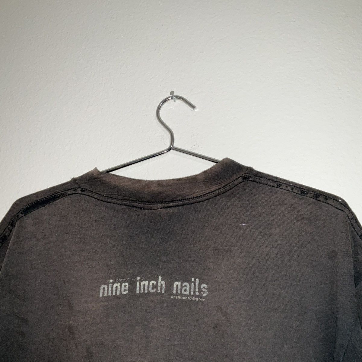 Band Tees Vintage Nine Inch Nails T-shirt Size US XL / EU 56 / 4 - 6 Thumbnail