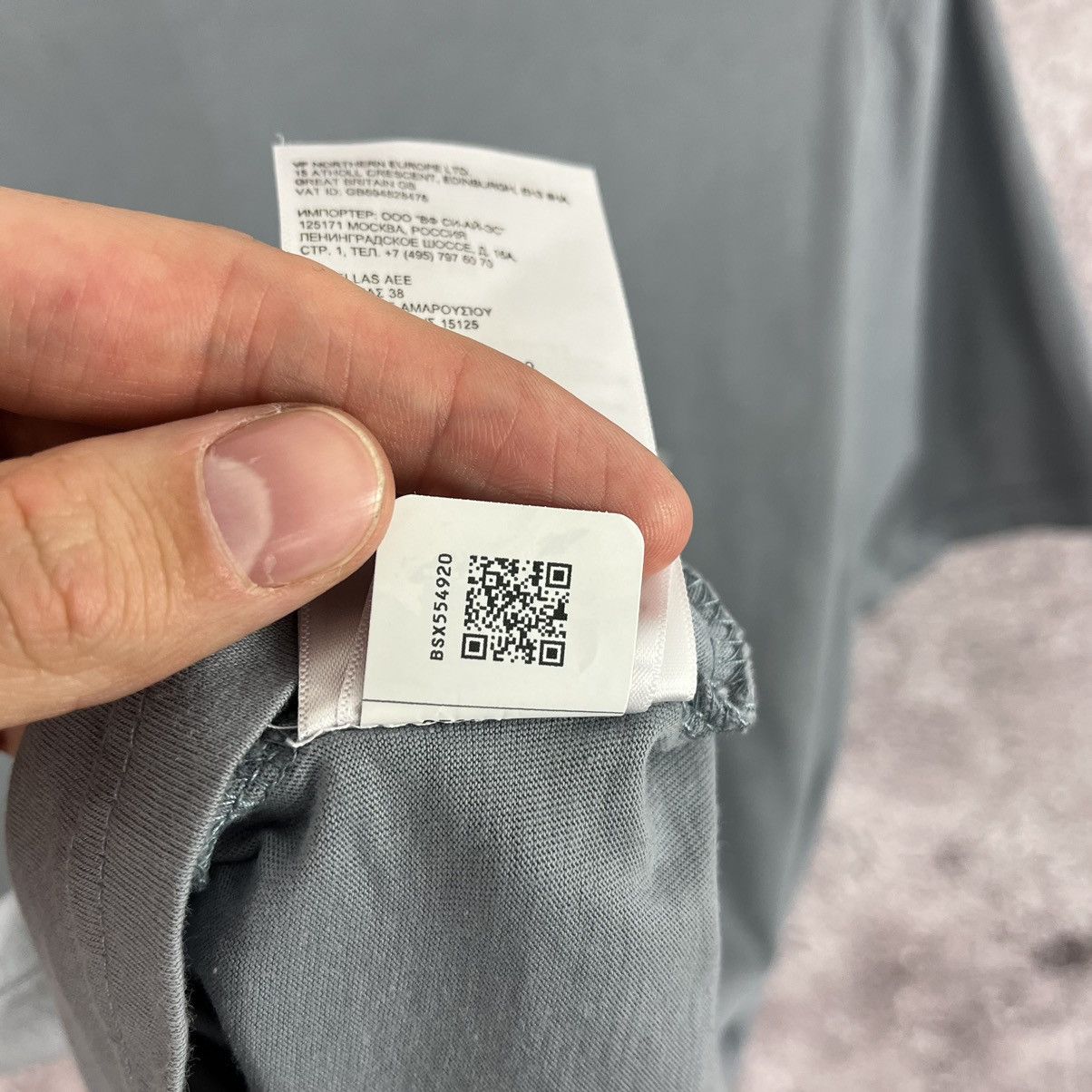 Japanese Brand × The North Face The North Face T-Shirt Back Big Logo Flower Style Size S Size US S / EU 44-46 / 1 - 12 Thumbnail