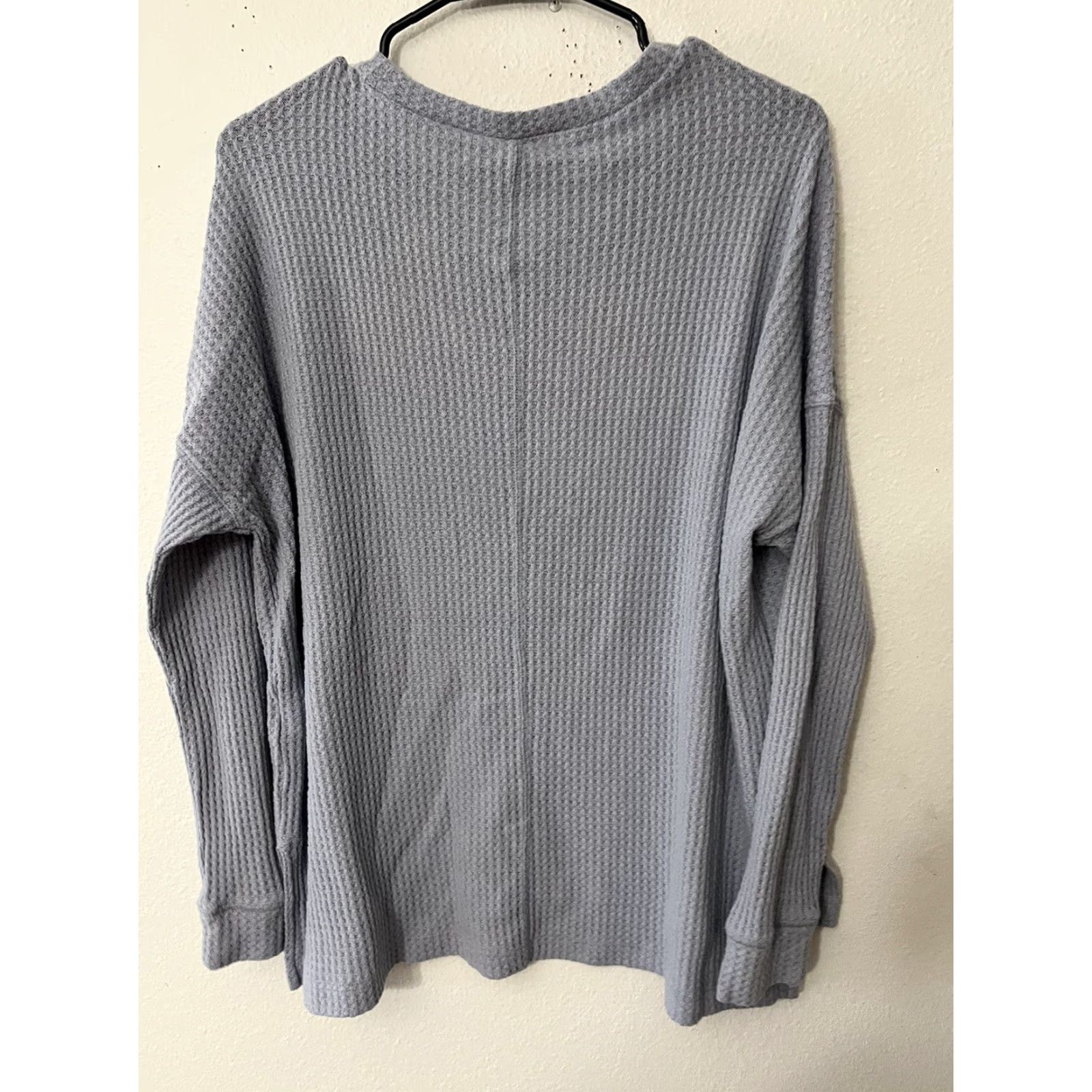 American Eagle Outfitters American Eagle Outfitters Knit Sweater Medium Blue Long Sleeve Solid Crew Light Weight Size M / US 6-8 / IT 42-44 - 3 Thumbnail