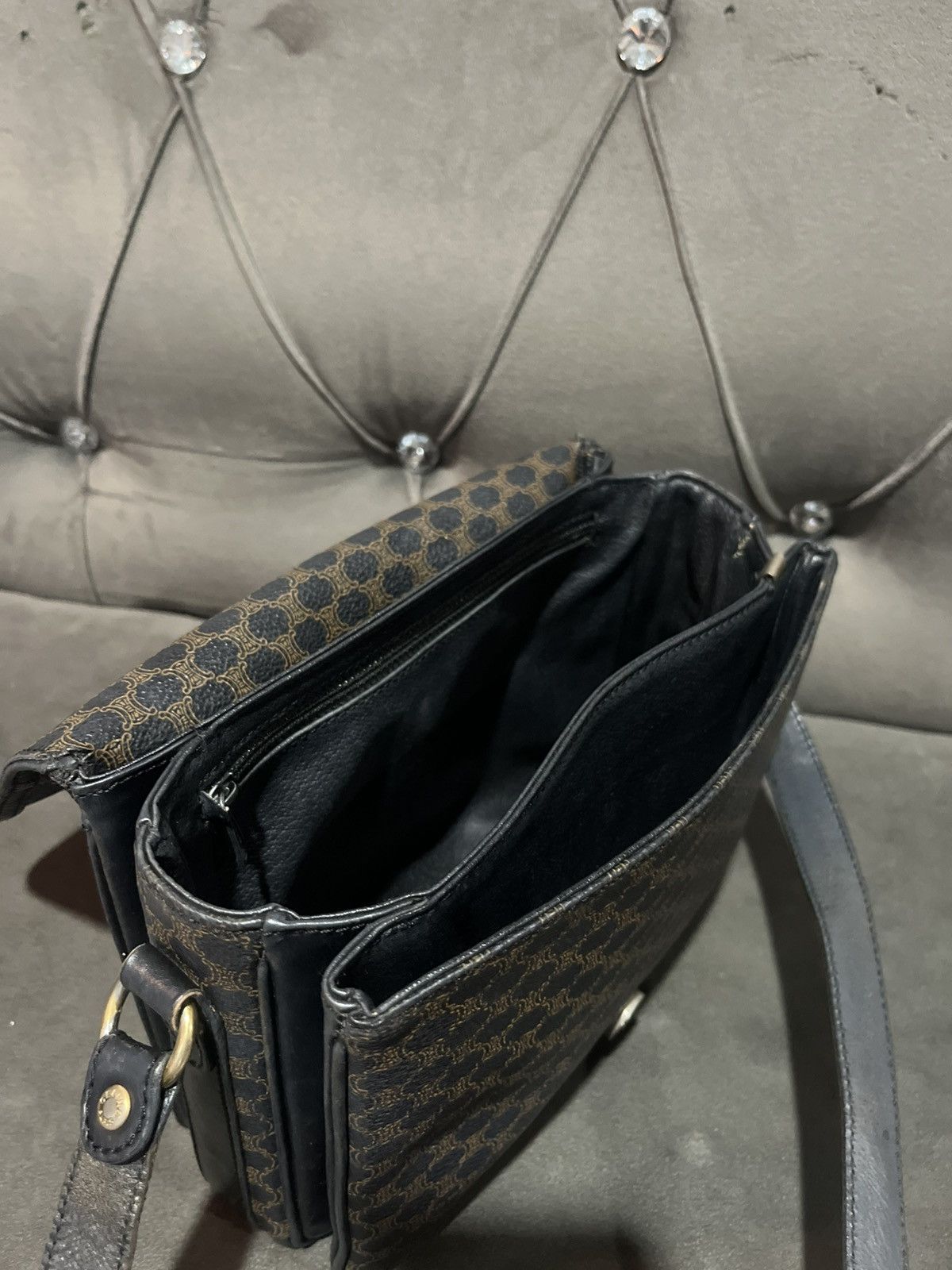 Celine Celine Vintage Macadam PVC Shoulder Bag Black Size ONE SIZE - 17 Thumbnail