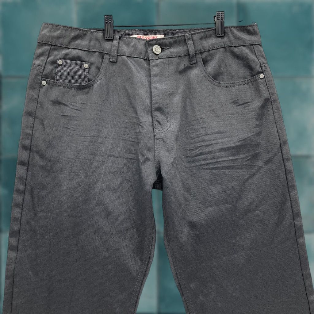 Vintage Old Skool Jeans Mens 36x32 Straight Leg Dark Gray Coated Denim Hip Hop Y2K City College Hip Hop Skater Jeans Mens Regular 36 Dark Gray Size US 36 / EU 52 - 1 Thumbnail
