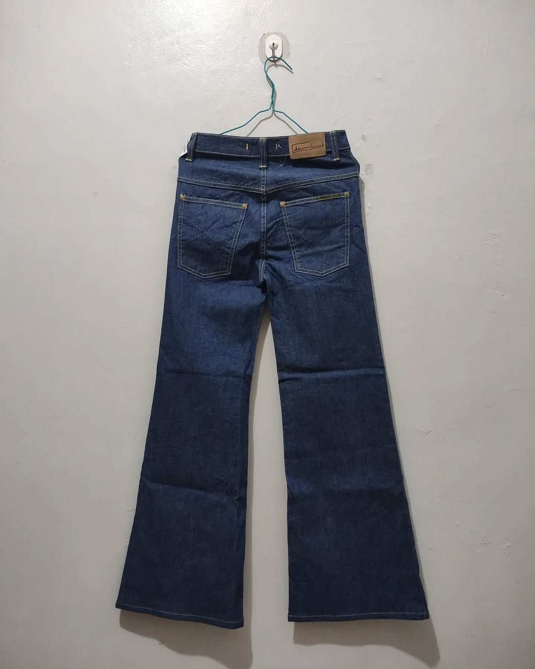 Nudie Jeans Women’s Denimbirds Bootcut Denim Jeans by Nudie Size 28" / US 6 / IT 42 - 1 Thumbnail