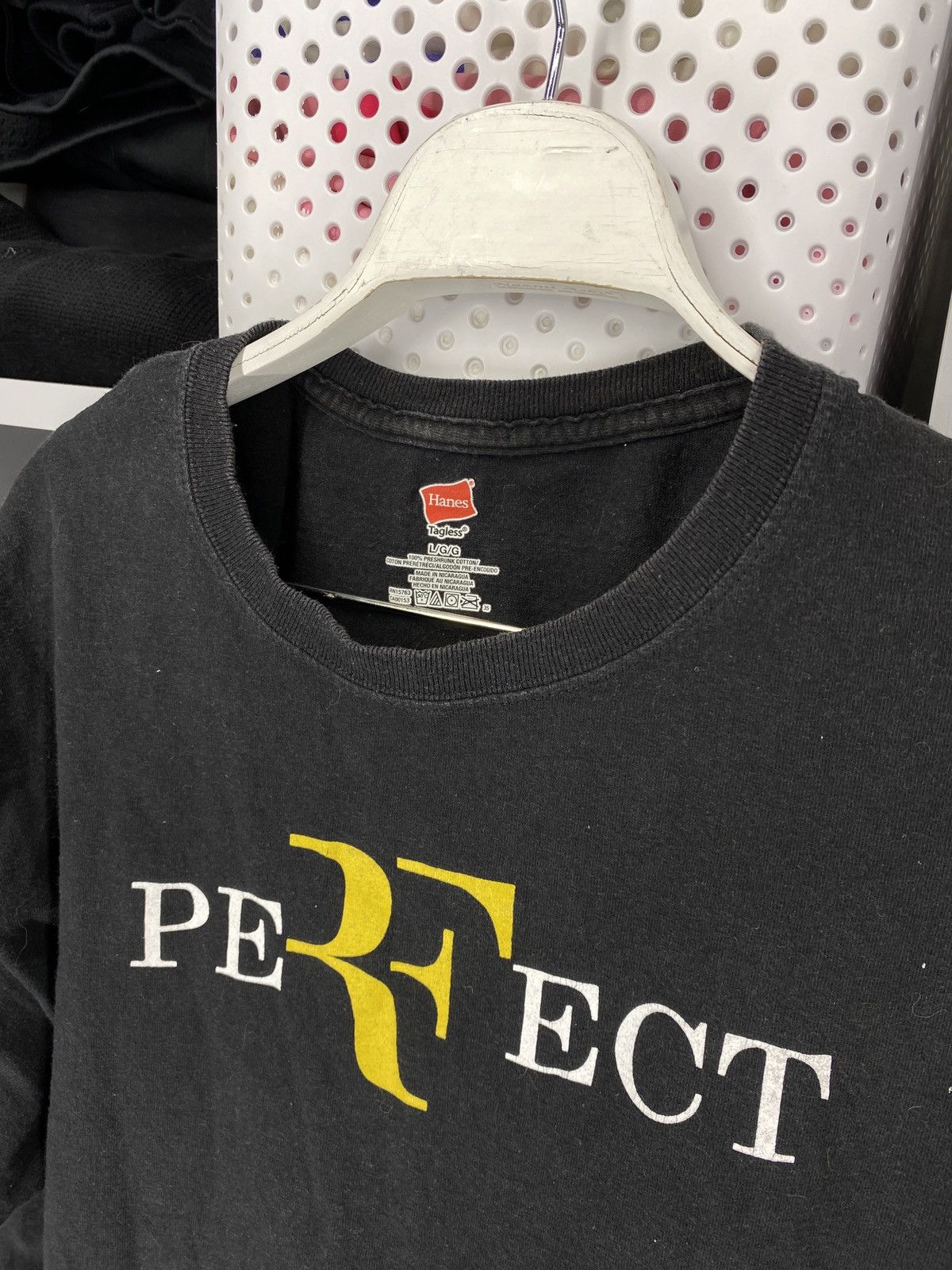 Other Rodger Federer Tee Hanes Fans RF Size US M / EU 48-50 / 2 - 2 Thumbnail