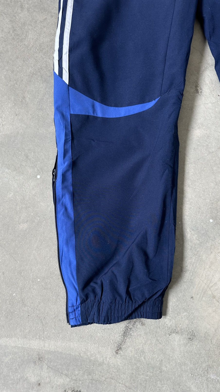 Adidas VINTAGE ADIDAS CHELSEA TRACK PANT Size US 38 / EU 54 - 2 Thumbnail