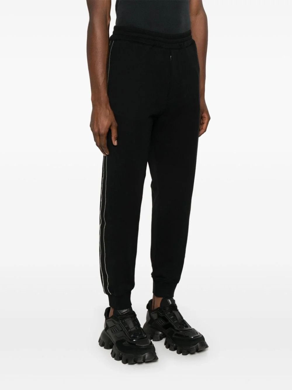Alexander McQueen o1srvl11e0226 Tape Sweatpants & Joggers In Black Size US 34 / EU 50 - 3 Thumbnail