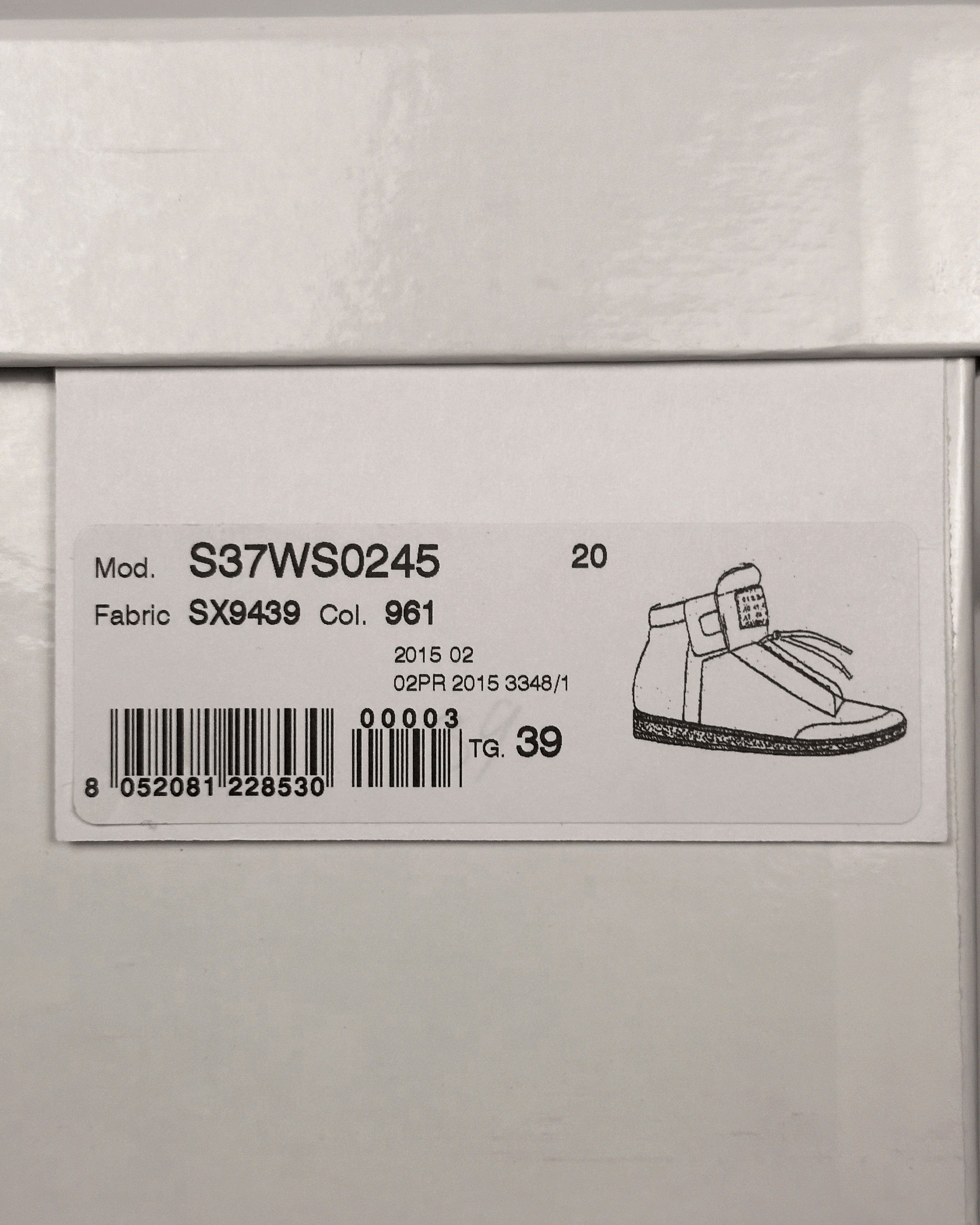 Maison Margiela Maison Margiela Snake Texture Ponyhair Future High Sneakers Size US 7 / EU 40 - 12 Thumbnail