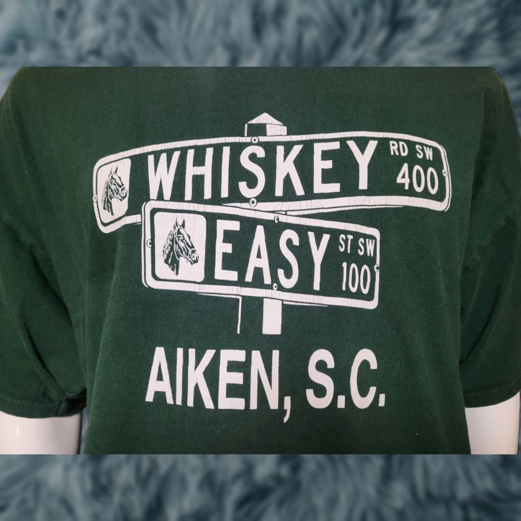 Hanes Road Sign T Shirt Aiken SC Whiskey Rd & Easy St Intersection 2XL XXL Size US XXL / EU 58 / 5 - 1 Thumbnail