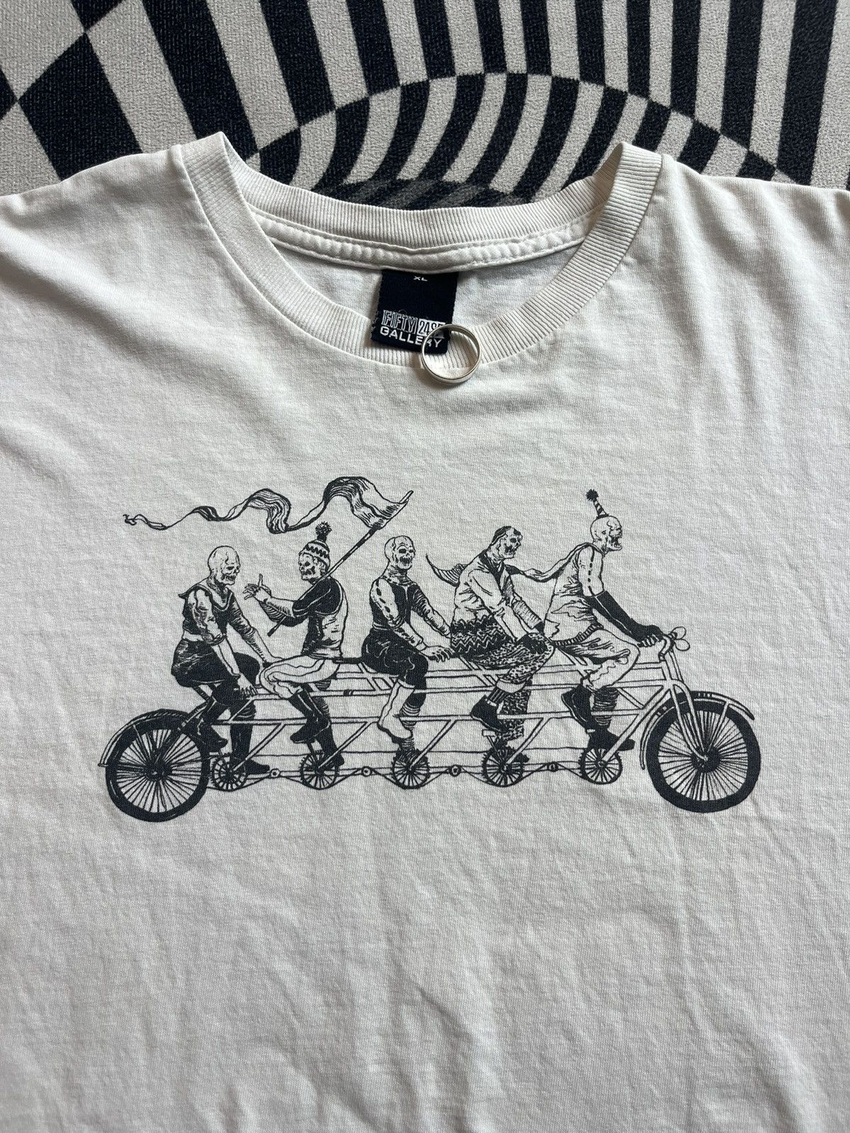 Arts & Science Vintage Jeremy Fish Tandem Bicycle by Fifty24SF 00’s Tshirt Size US XL / EU 56 / 4 - 6 Thumbnail