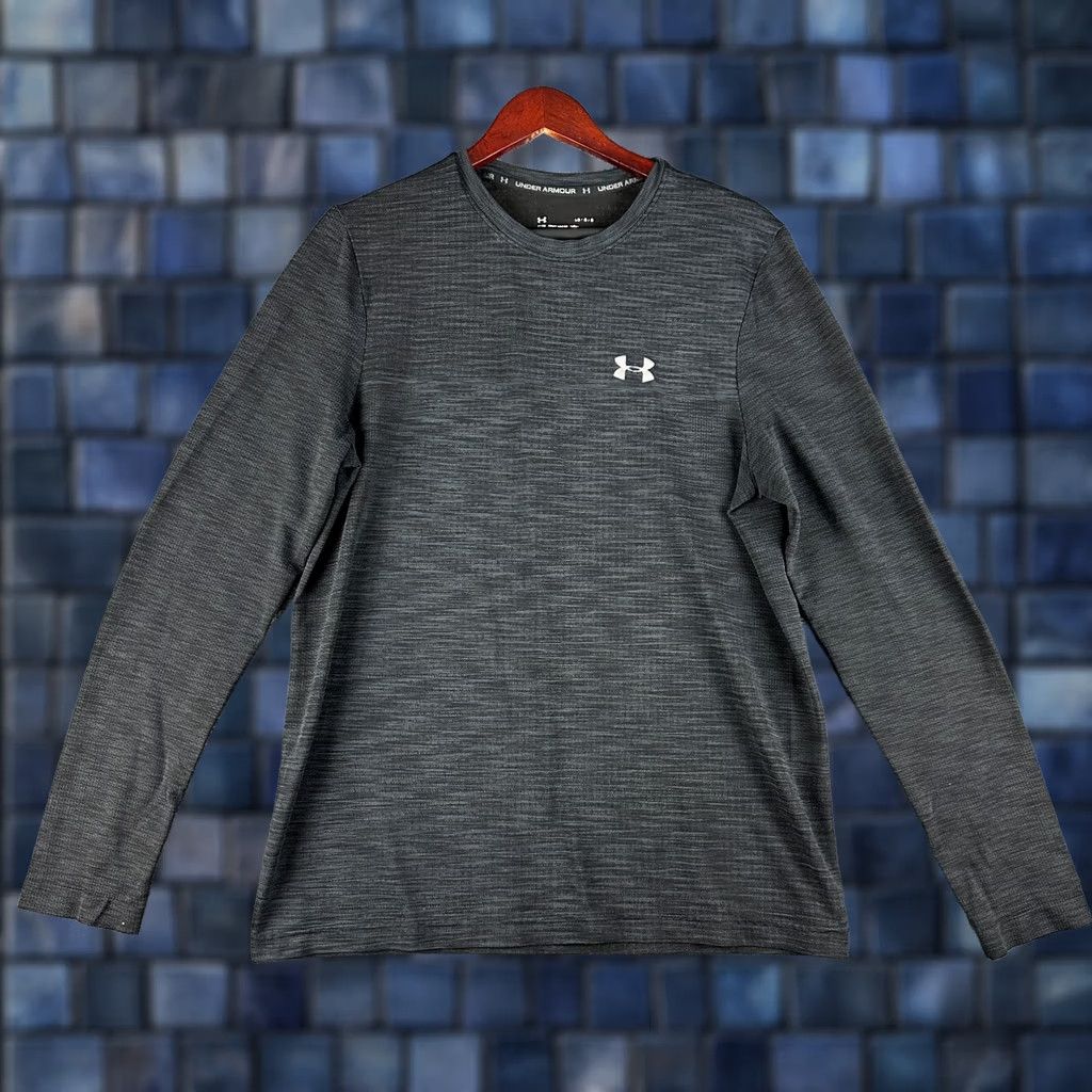 Under Armour Under Armour Heat Gear Mens Large Black Logo Long Sleeve Tee Shirt Fitted Size US L / EU 52-54 / 3 - 1 Thumbnail