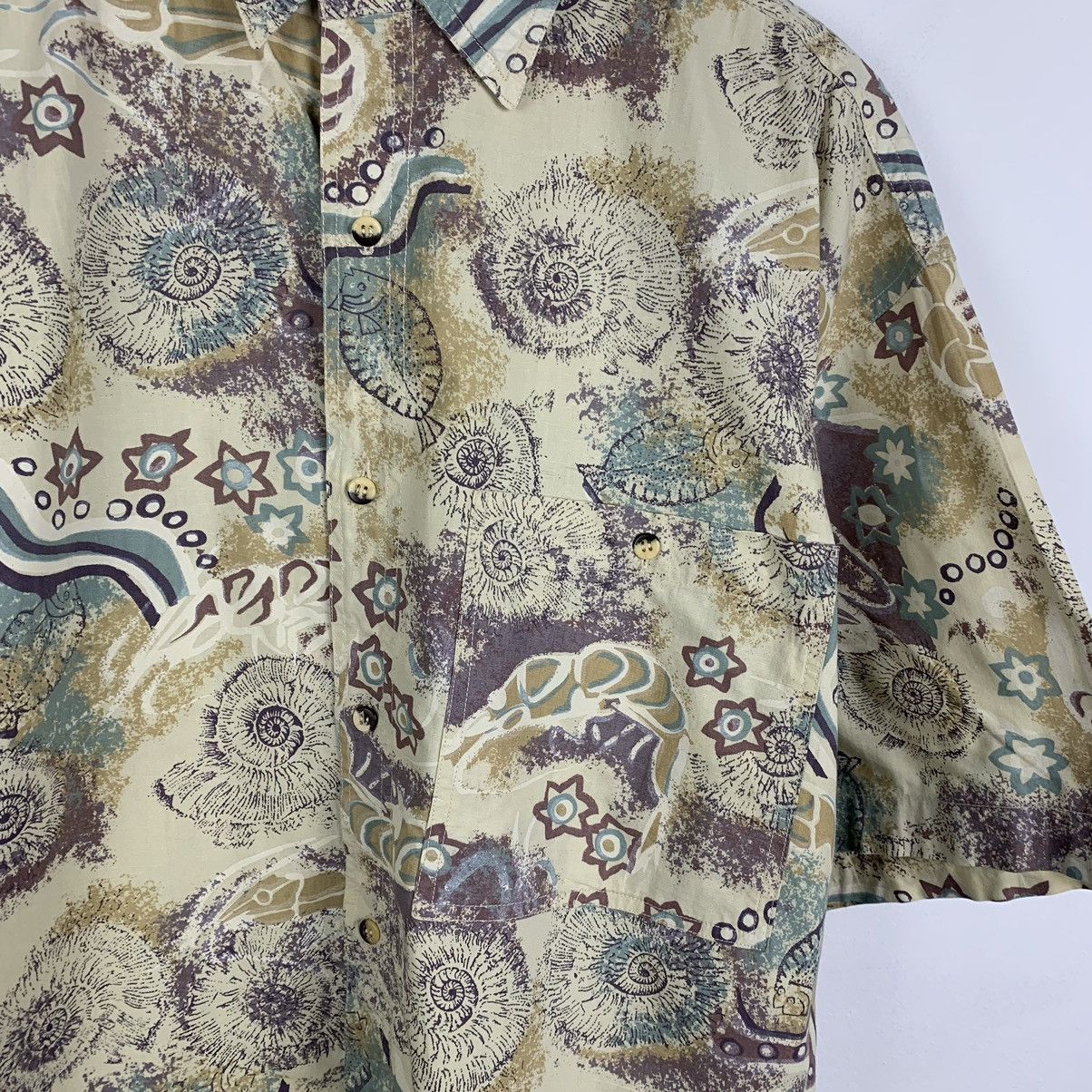 Vintage Vintage Short Sleeve Shirt Top Men’s Size M Hawaiian Art Y2K Size US M / EU 48-50 / 2 - 6 Thumbnail