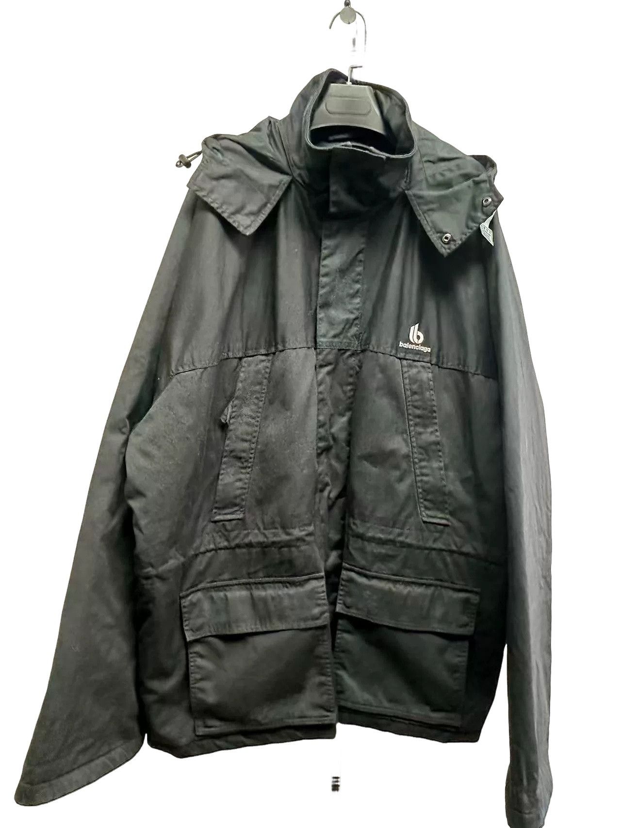 Balenciaga Balenciaga Embroidered Unifit Parka Size S Size US S / EU 44-46 / 1 - 1 Thumbnail