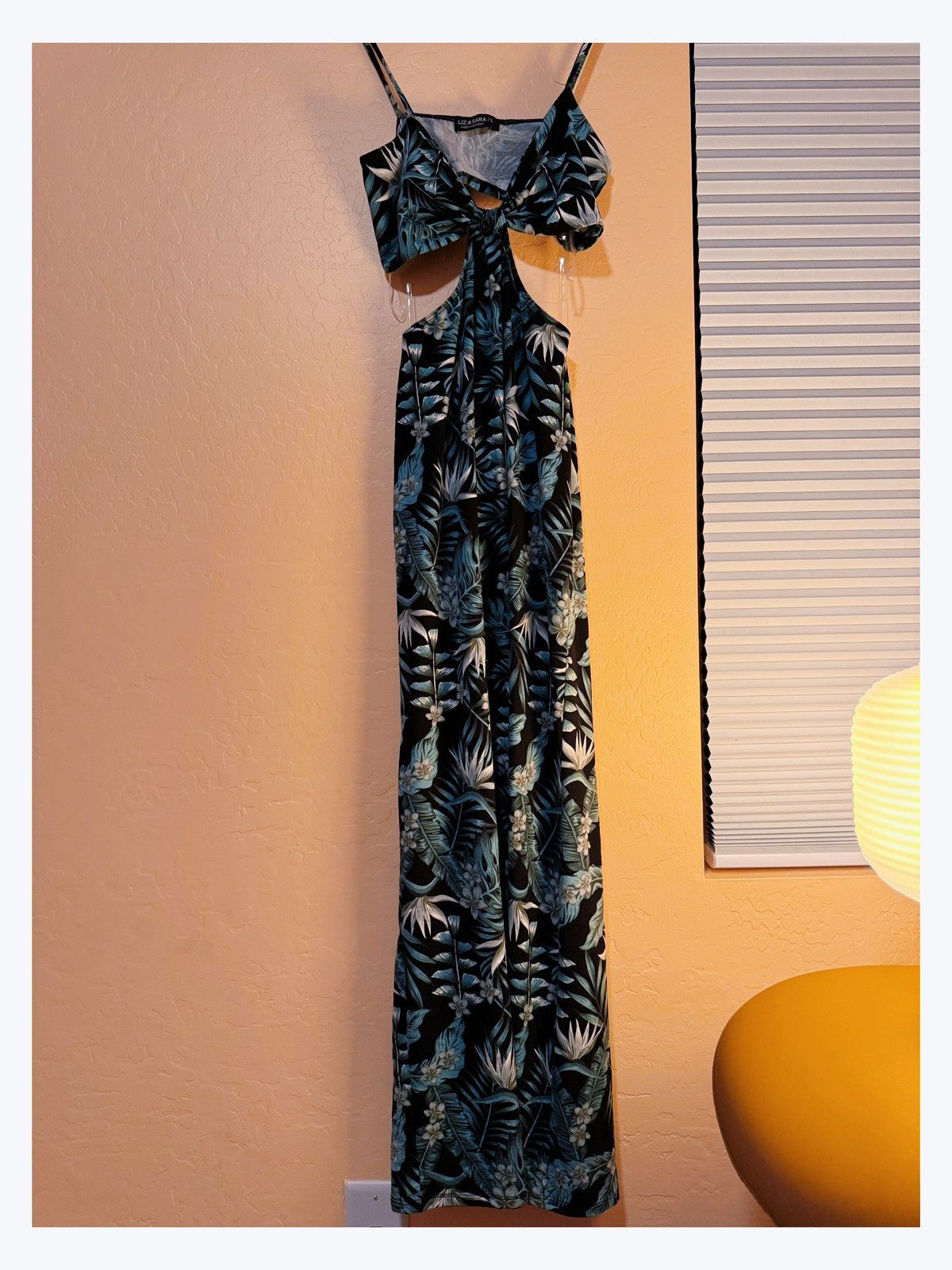 Other Liz & Sara Tropical Cutout Midi Dress – Leaf Print Size L / US 10 / IT 46 - 2 Thumbnail