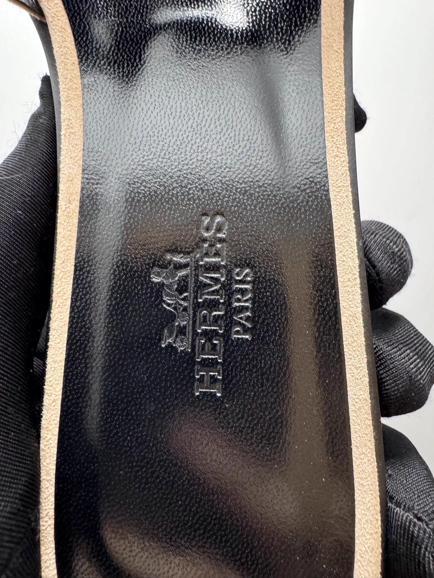 Hermes Hermes Brown Shimmer H Logo Women's Slippers 36.5 EU Size US 5.5 / IT 35.5 - 6 Thumbnail
