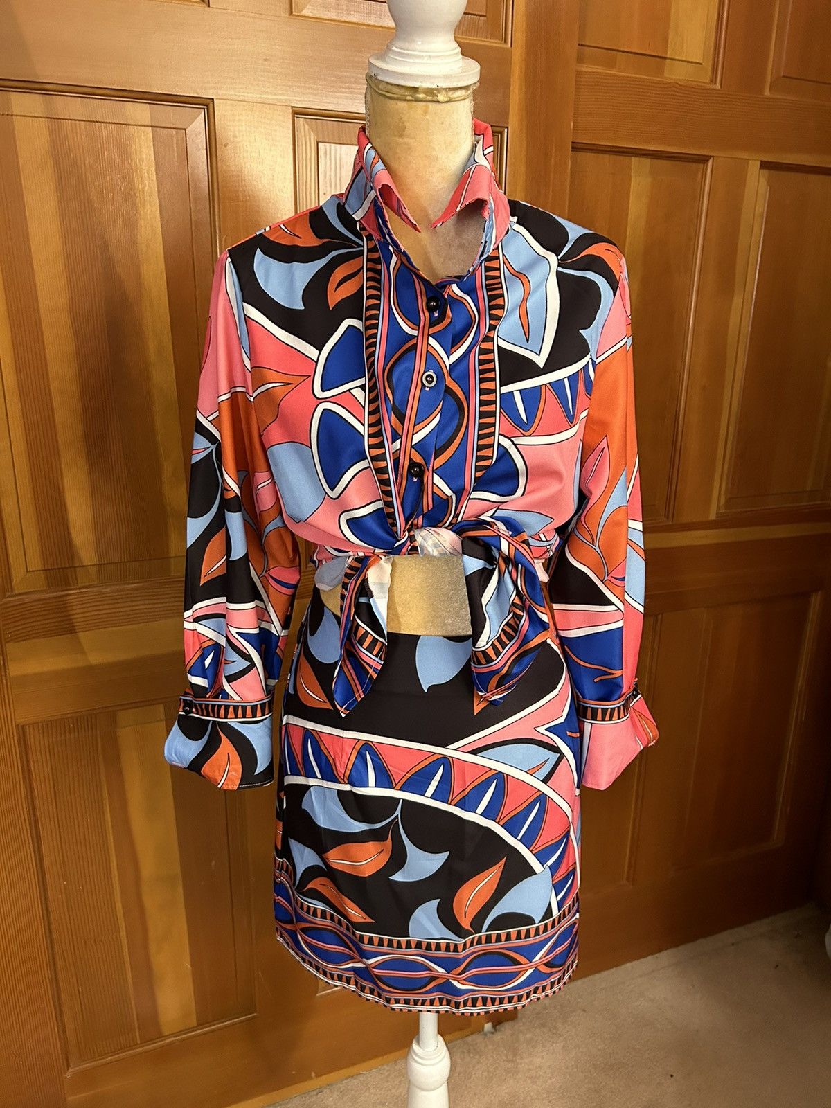 Designer × Other NWT, Lavishly Paris Vibrant Multicolored Shirt and Skirt Set Size M / US 6-8 / IT 42-44 - 3 Thumbnail