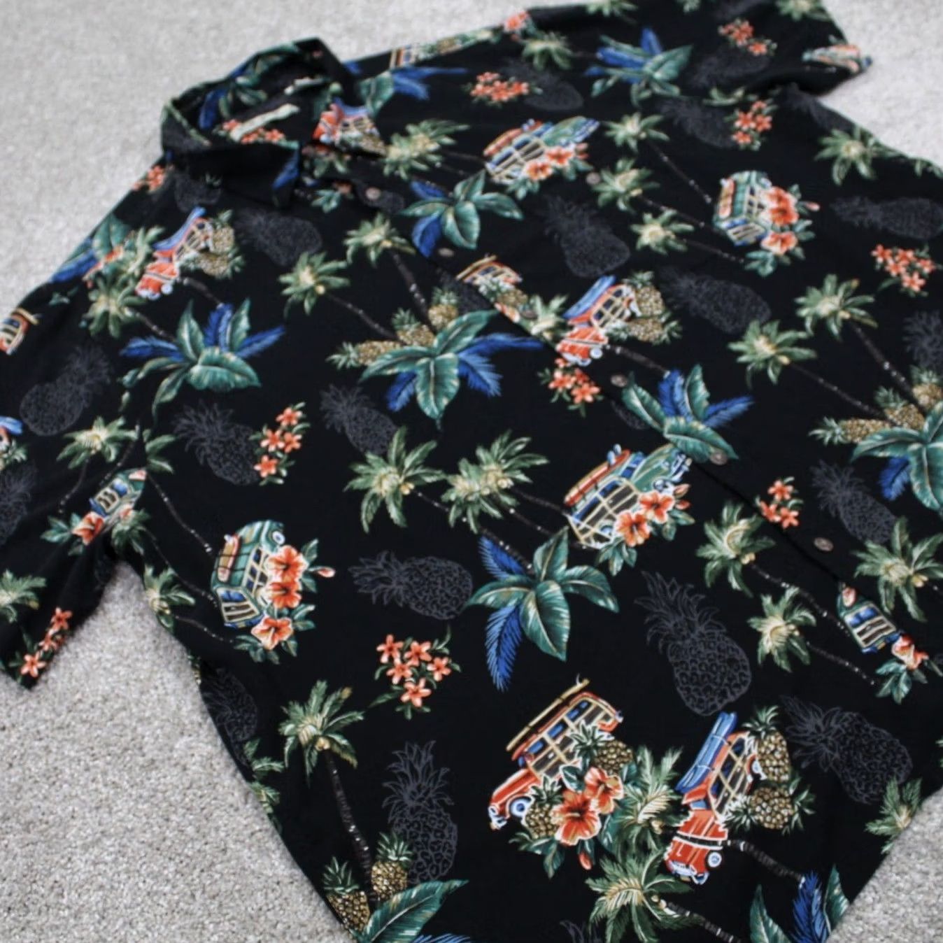 Vintage Batik Bay Hawaiian Shirt Mens 2XL XXL Black Floral Rayon Short Sleeve Button Up Size US XXL / EU 58 / 5 - 5 Thumbnail