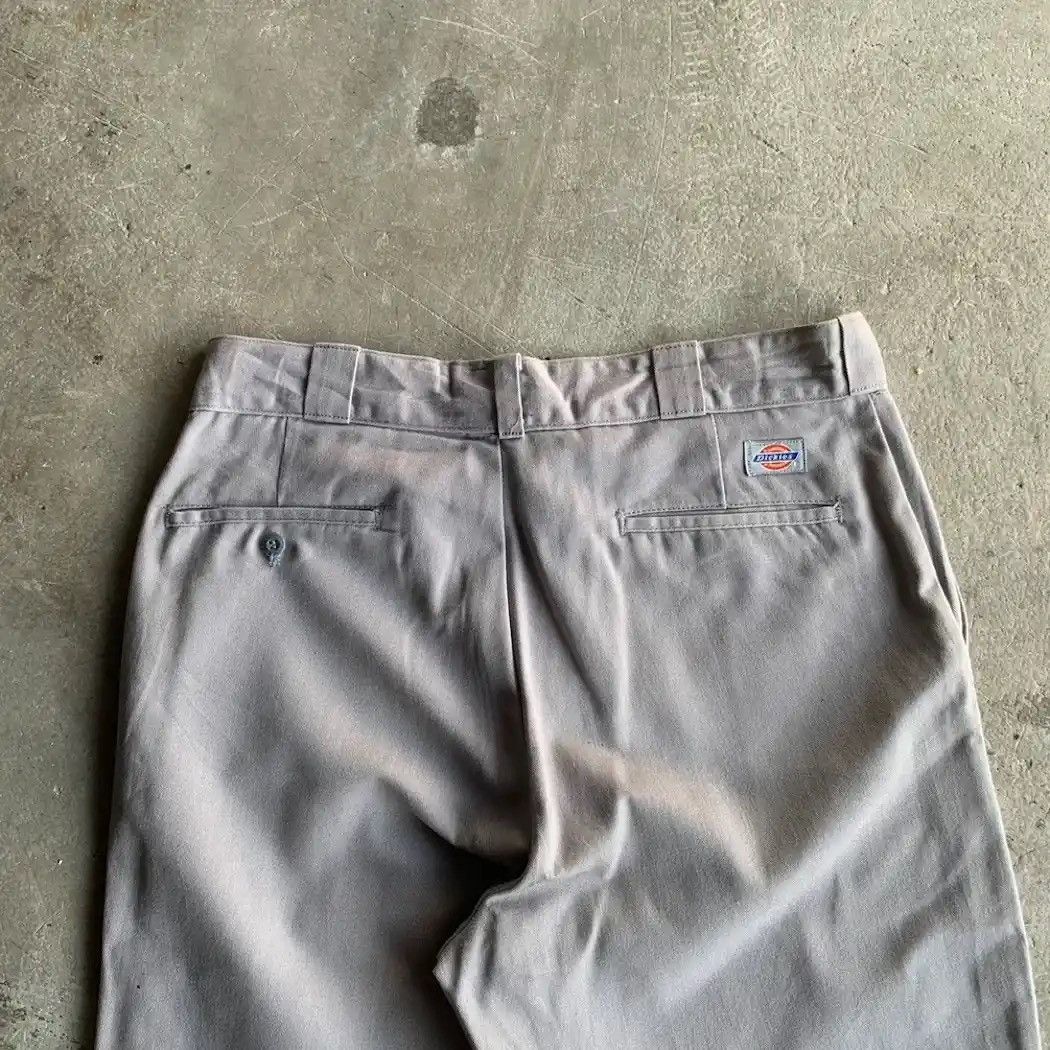 Dickies VINTAGE DICKIES 32x31 TROUSERS WORK WEAR BAGGY CHINO PANTS Size US 32 / EU 48 - 11 Thumbnail