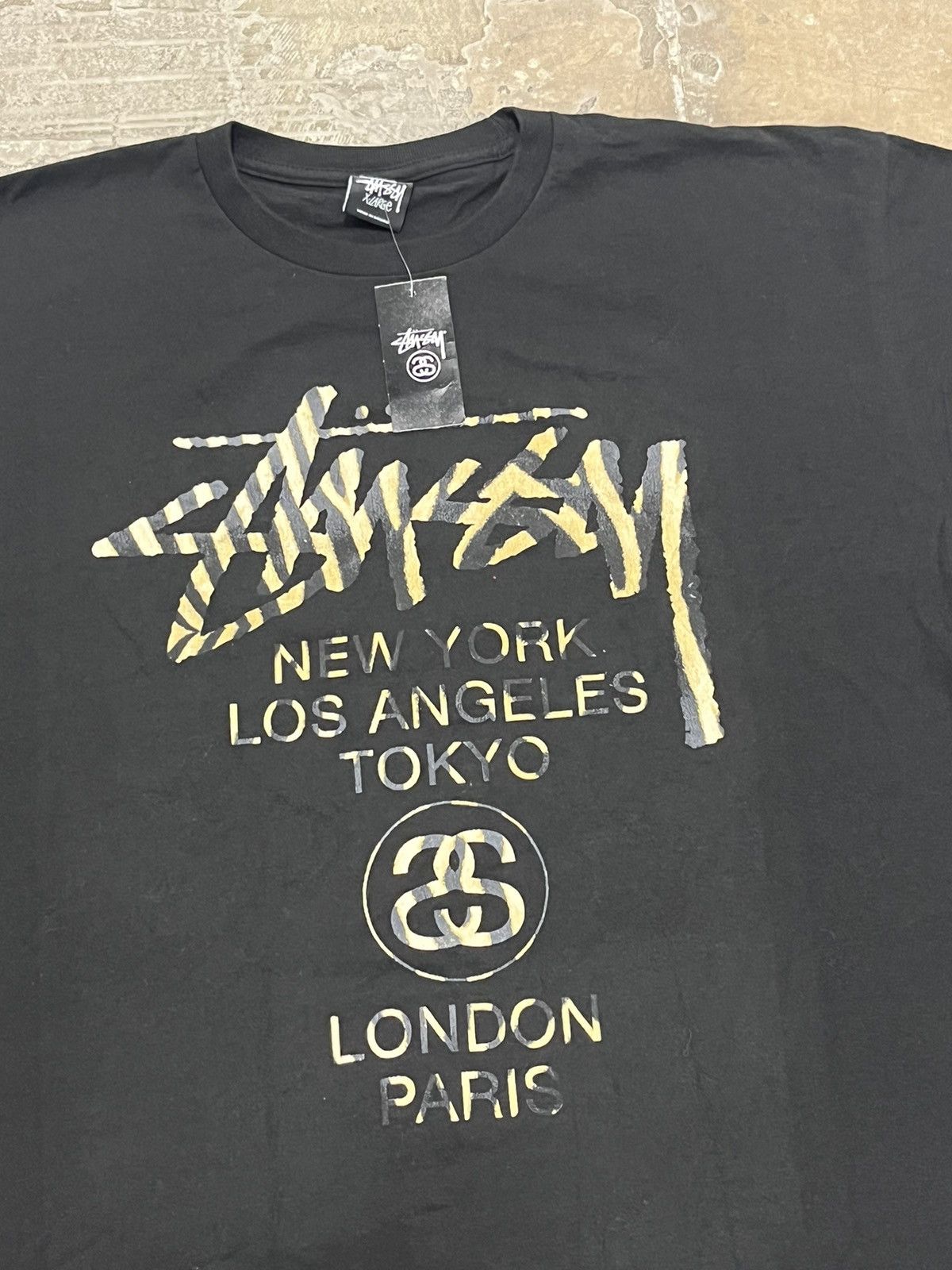 Stussy × Vintage Stussy wild life tour tee size XL new with
