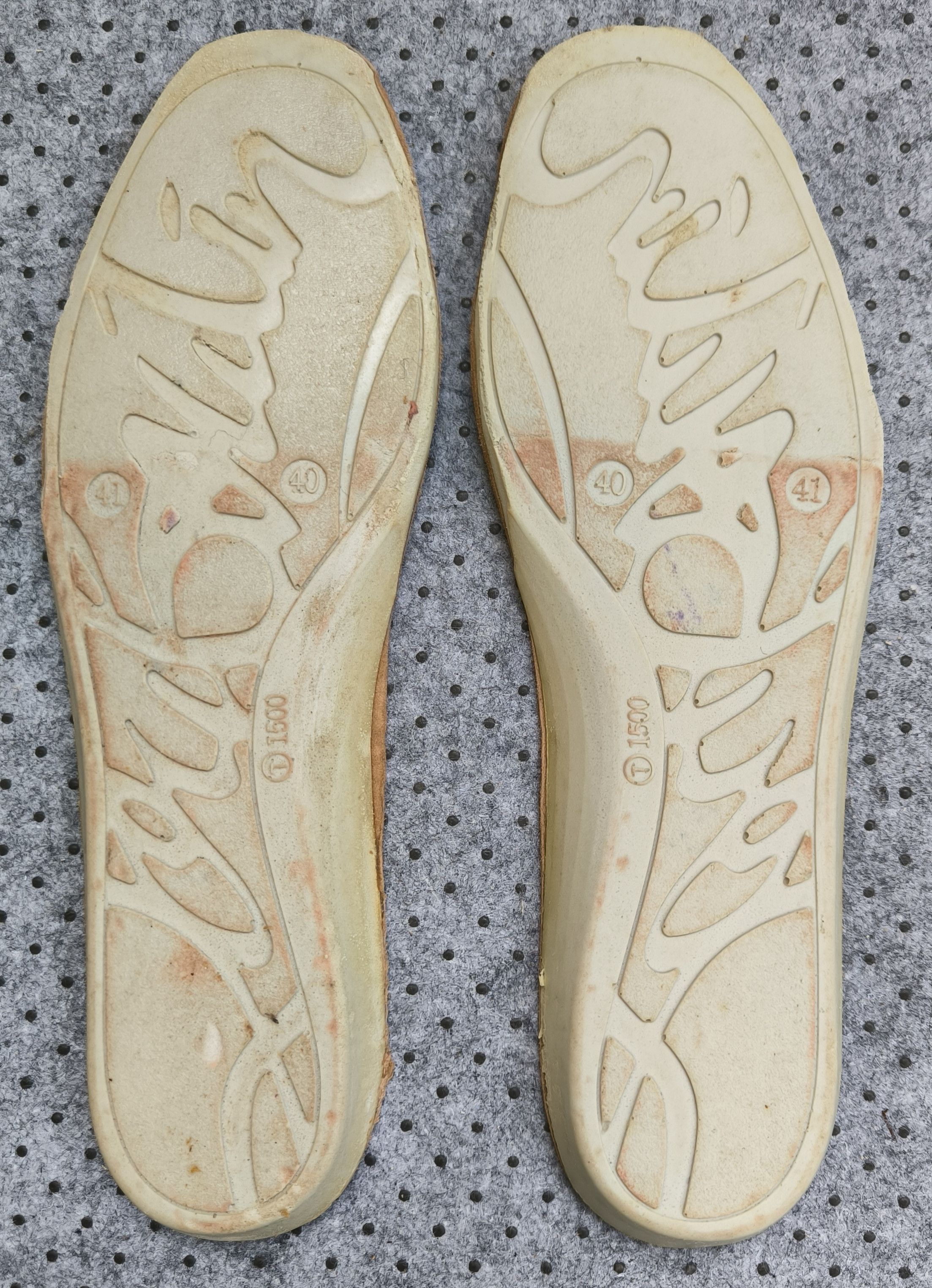 Christian Louboutin CHRISTIAN LOUBOUTIN Pik Boat slip-on sneakers grey suede Size US 8.5 / EU 41-42 - 12 Thumbnail
