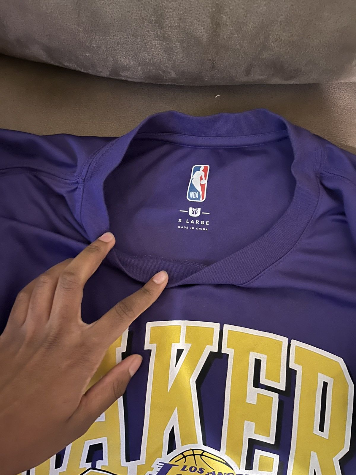 NBA Lakers shirt number 23 Size US XL / EU 56 / 4 - 3 Thumbnail