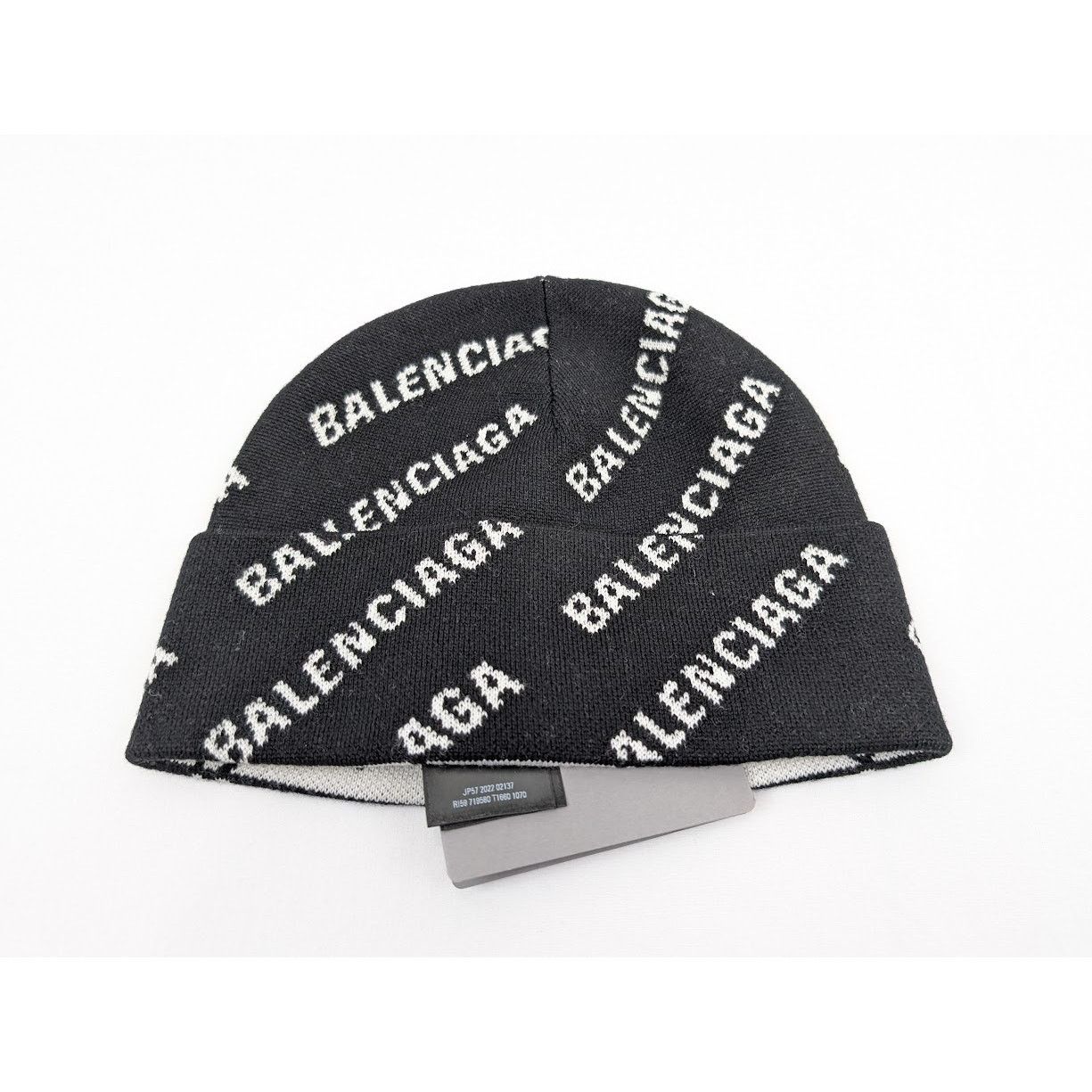 Balenciaga o1rshd1 Q:2 / Size: OS / Logo Beanie Cap / Hat in Black Size ONE SIZE - 8 Thumbnail