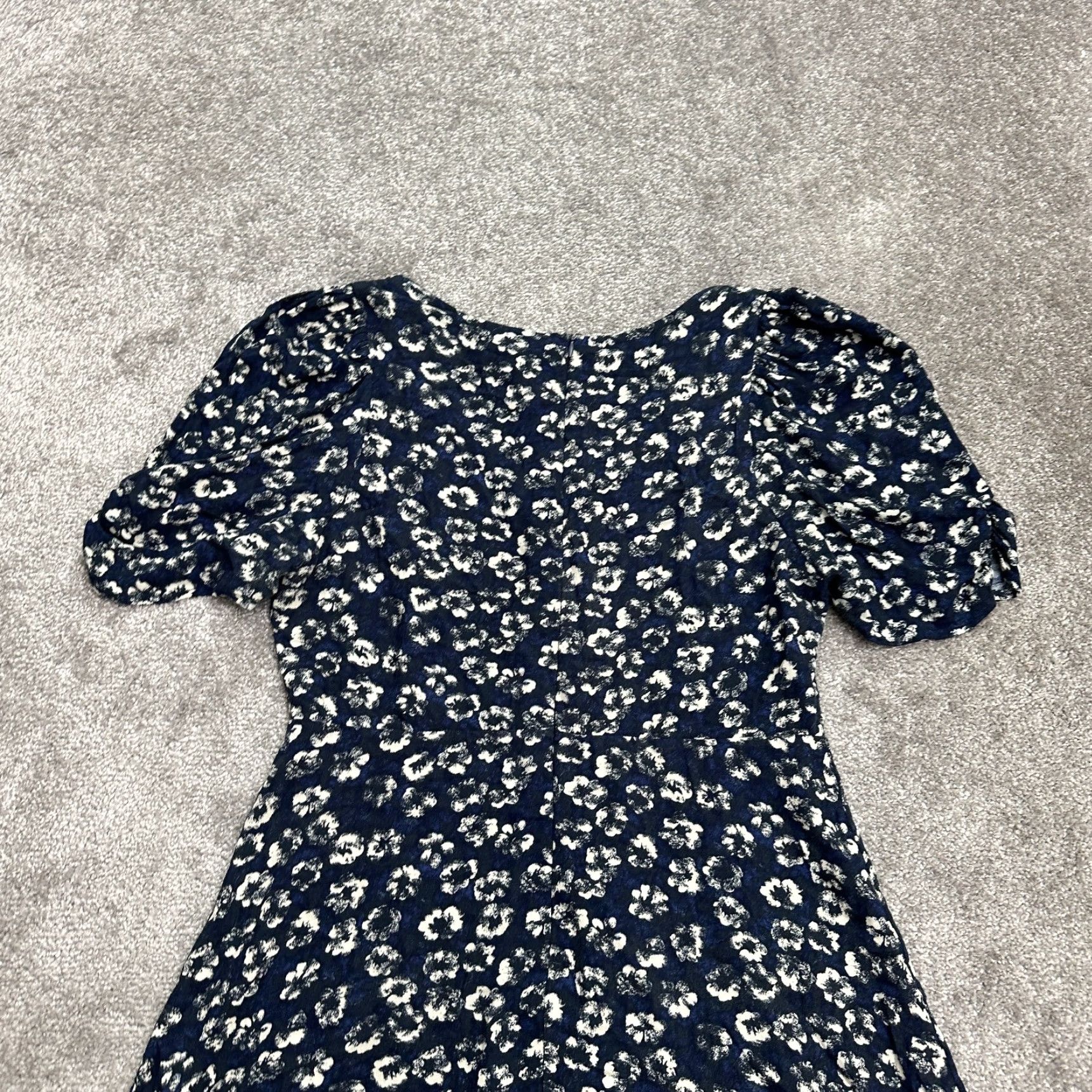 AQUA Aqua Bloomingdale's A-Line Floral Dress Womens Large Navy Blue Puff Sleeve Size L / US 10 / IT 46 - 4 Thumbnail