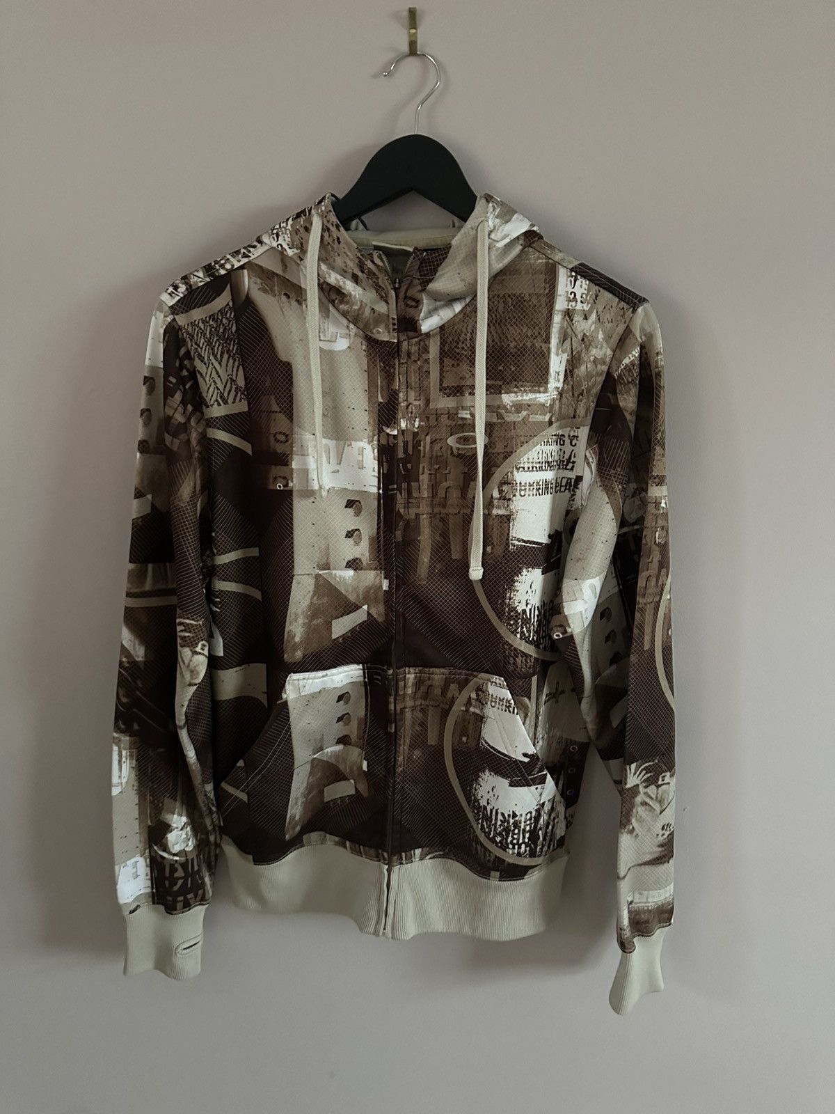 Oakley 90s Oakley Hoodie Size US S / EU 44-46 / 1 - 1 Thumbnail