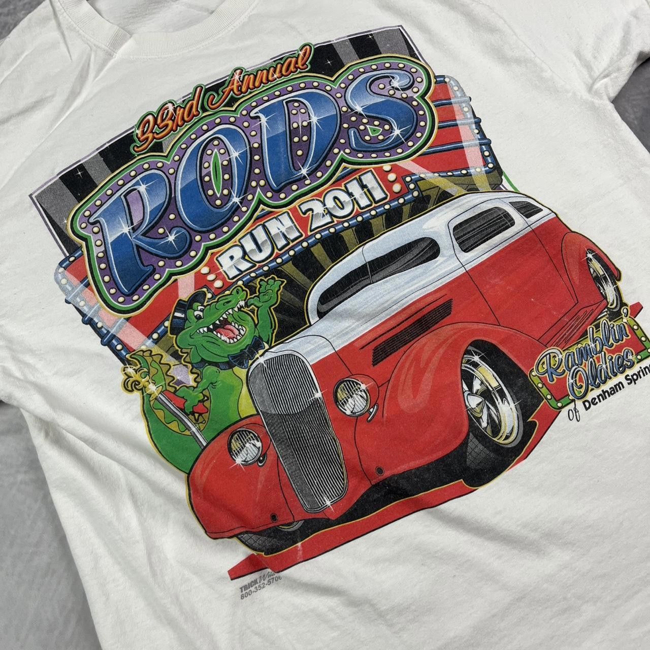 Designer Y2K cool graphic shirt Size US M / EU 48-50 / 2 - 3 Thumbnail