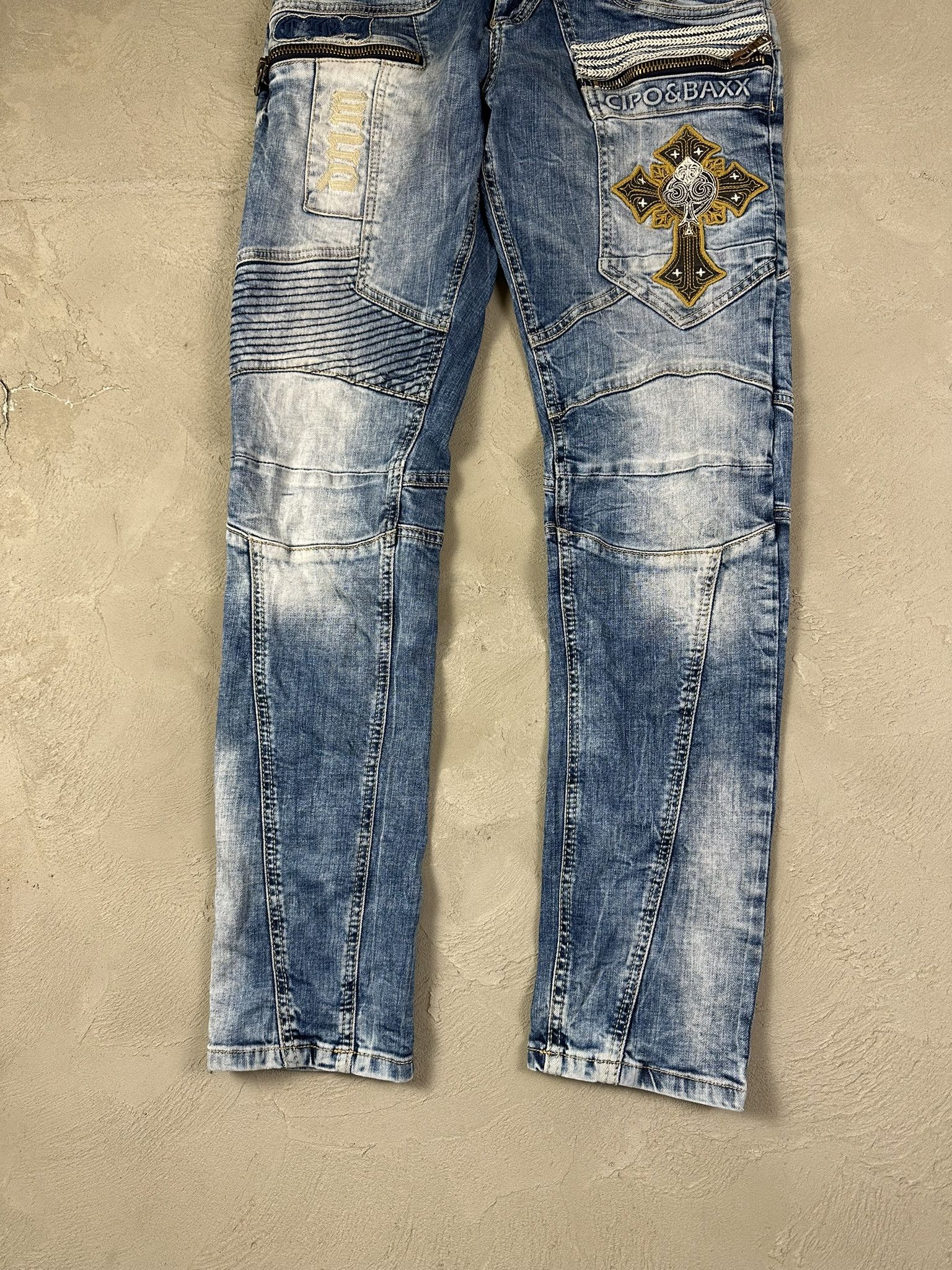 Japanese Brand Crazy Y2k Cipo & Baxx Cross Cross Faded Skinny Biker Jeans Size US 30 / EU 46 - 2 Thumbnail