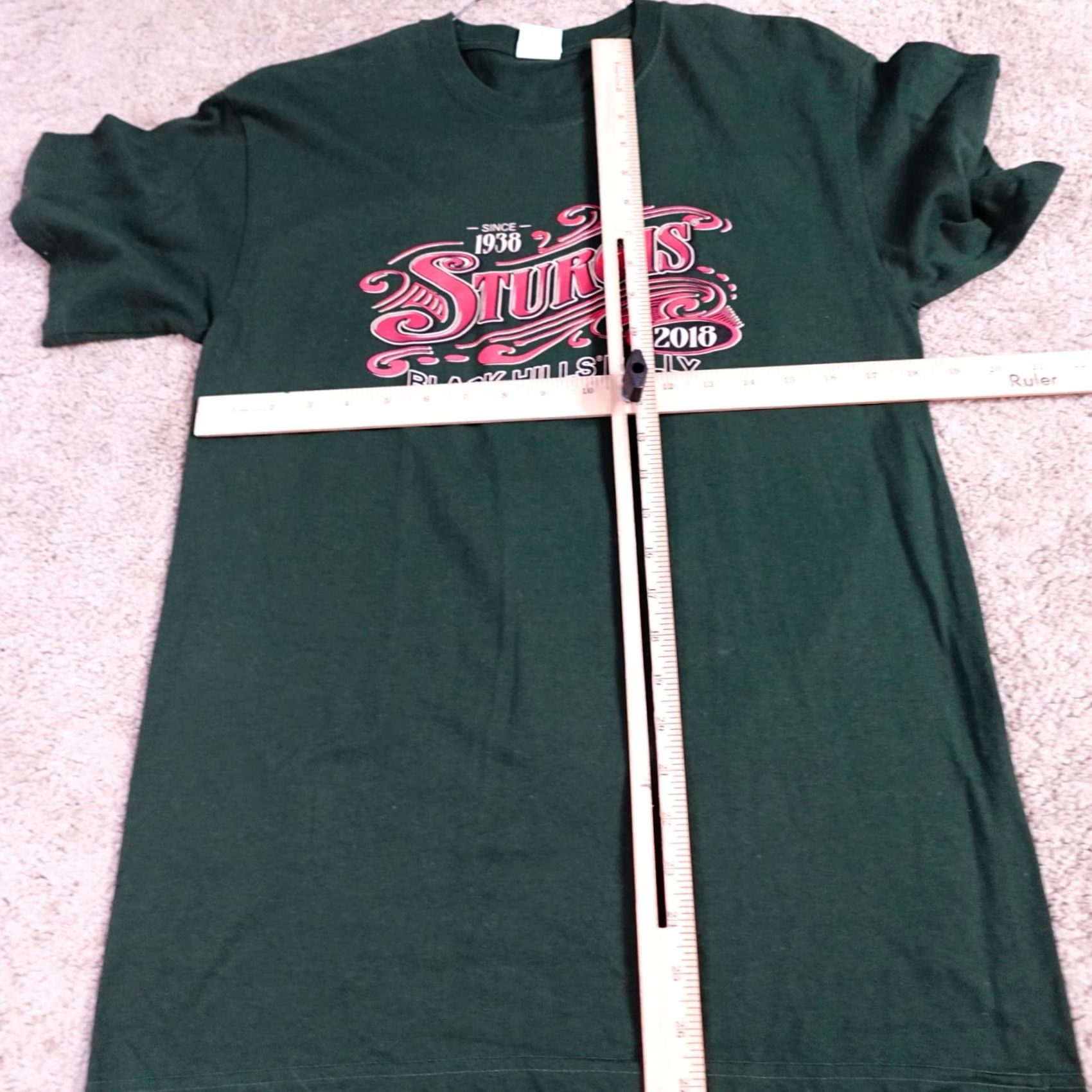 Gildan Sturgis Shirt Medium Green Double Sided 2018 Black Hills 78th Mens T-Shirt Cotton Short Sleeve Crew Neck Gildan Graphic Print Vintage No Size US M / EU 48-50 / 2 - 6 Thumbnail