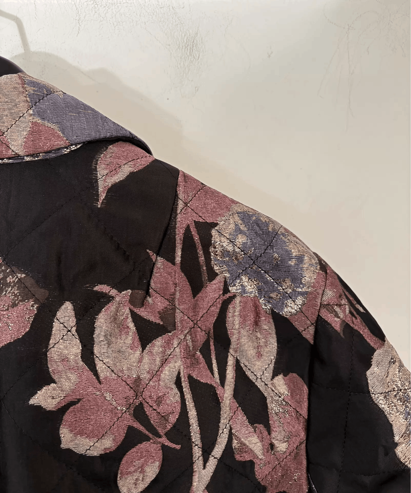 Dries Van Noten Dries Van Noten Women's Quilted LightPadded JacquardCoat Ｑ21 Size L / US 10 / IT 46 - 2 Thumbnail