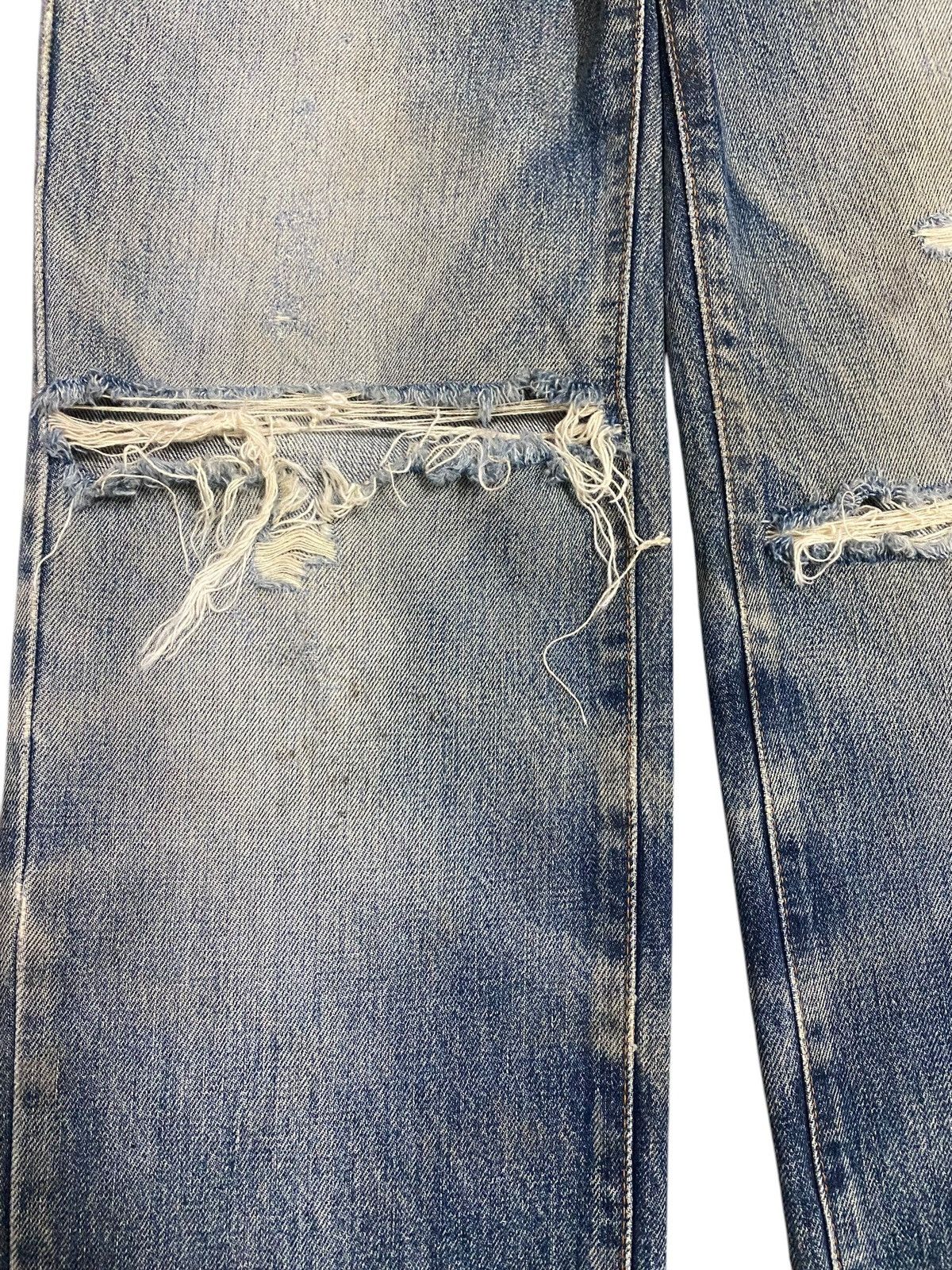 Vintage Vintage Bobson Japan Blue Wash Distressed Loose Jeans Size US 29 - 9 Thumbnail