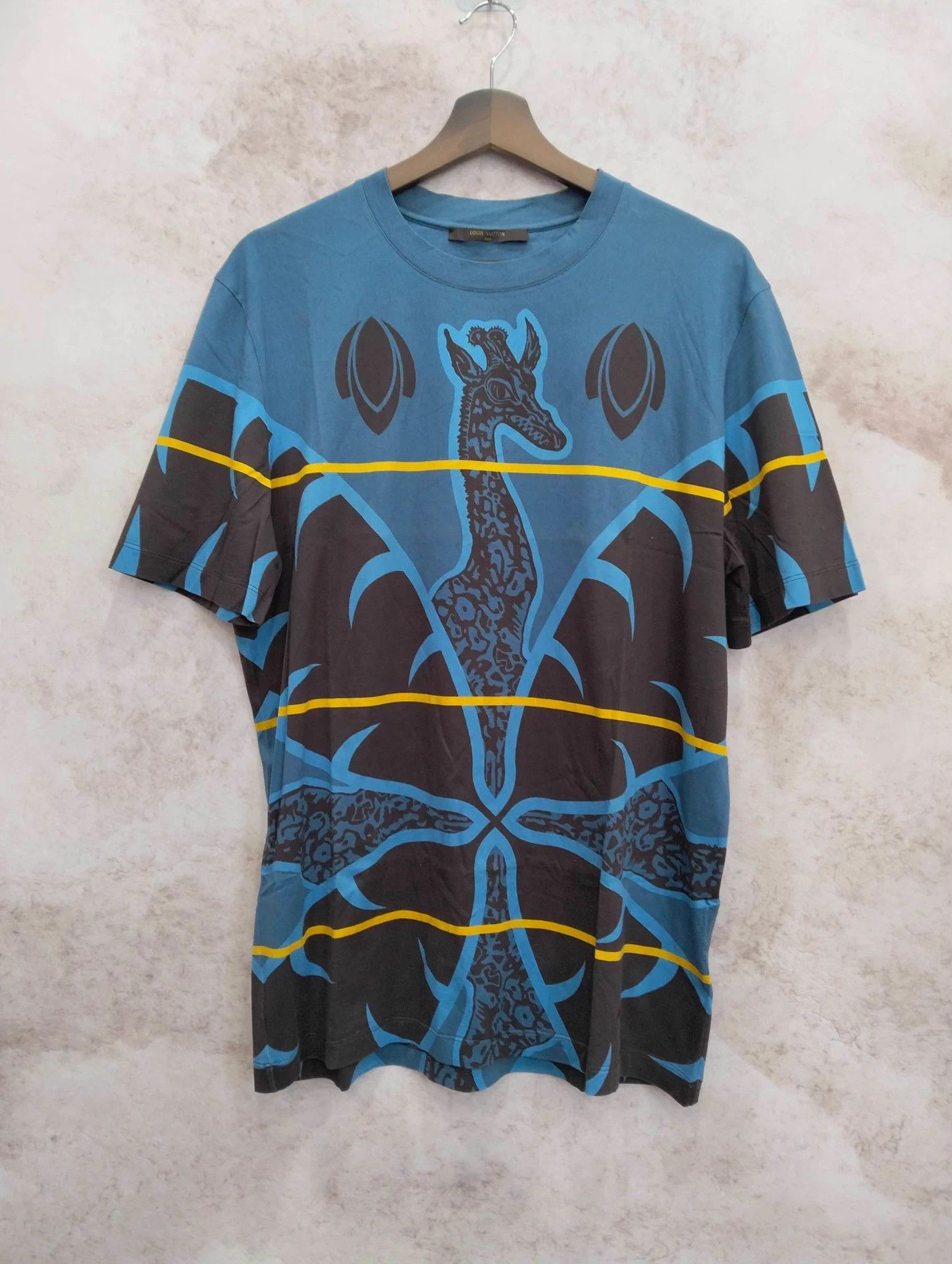 Louis Vuitton LV T-shirt XL Size US XL / EU 56 / 4 - 1 Thumbnail