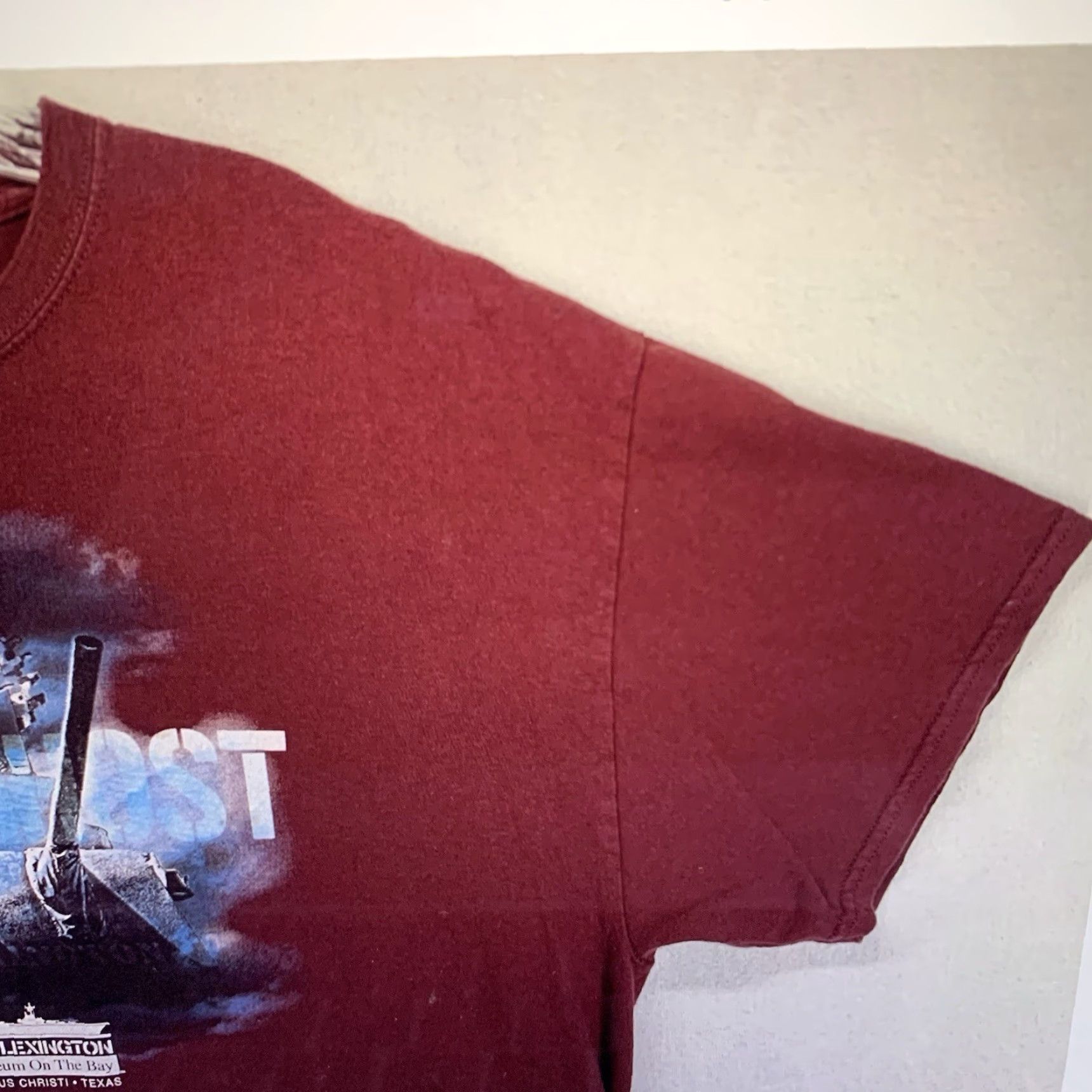Gildan VINTAGE USS Lexington T-Shirt Men XL Navy Maroon Ghost 2000s Military Ships Ocean Fans Size US XL / EU 56 / 4 - 7 Thumbnail