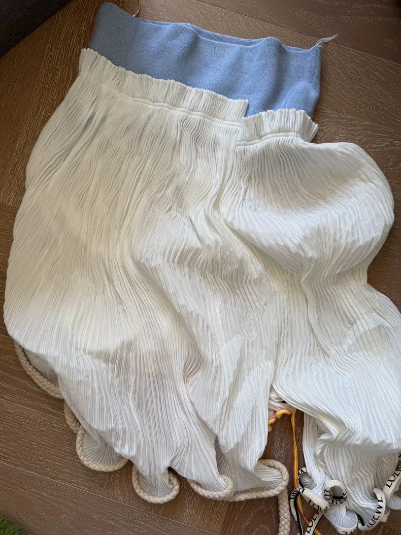 Loewe LOEWE sizeS Sea lily skirt logo ribbon half skirt Size 27" / US 4 / IT 40 - 1 Thumbnail