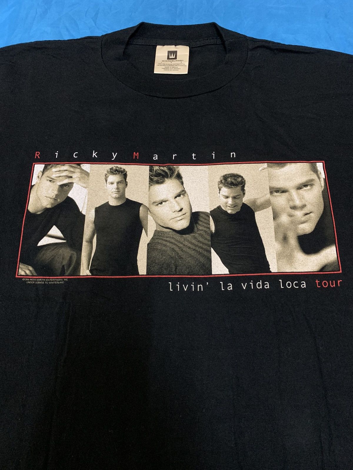 Band Tees Vintage Ricky Martin Livin' La Vida Loca Tour ©️1999 Size US L / EU 52-54 / 3 - 2 Thumbnail