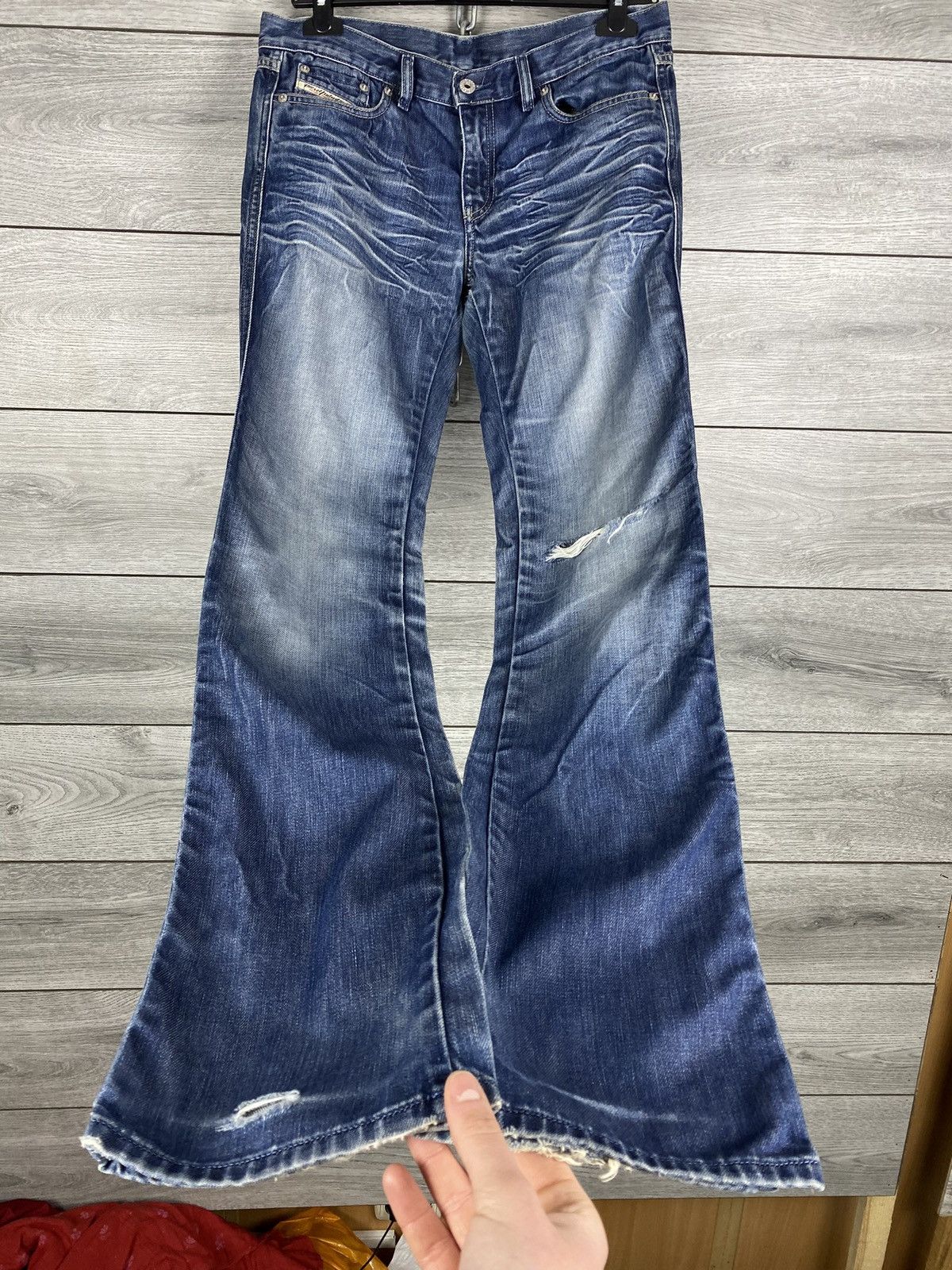 Diesel Womans Avant Garde Diesel Bell-Bottom Flared Japanese Jeans Size 30" / US 8 / IT 44 - 1 Thumbnail
